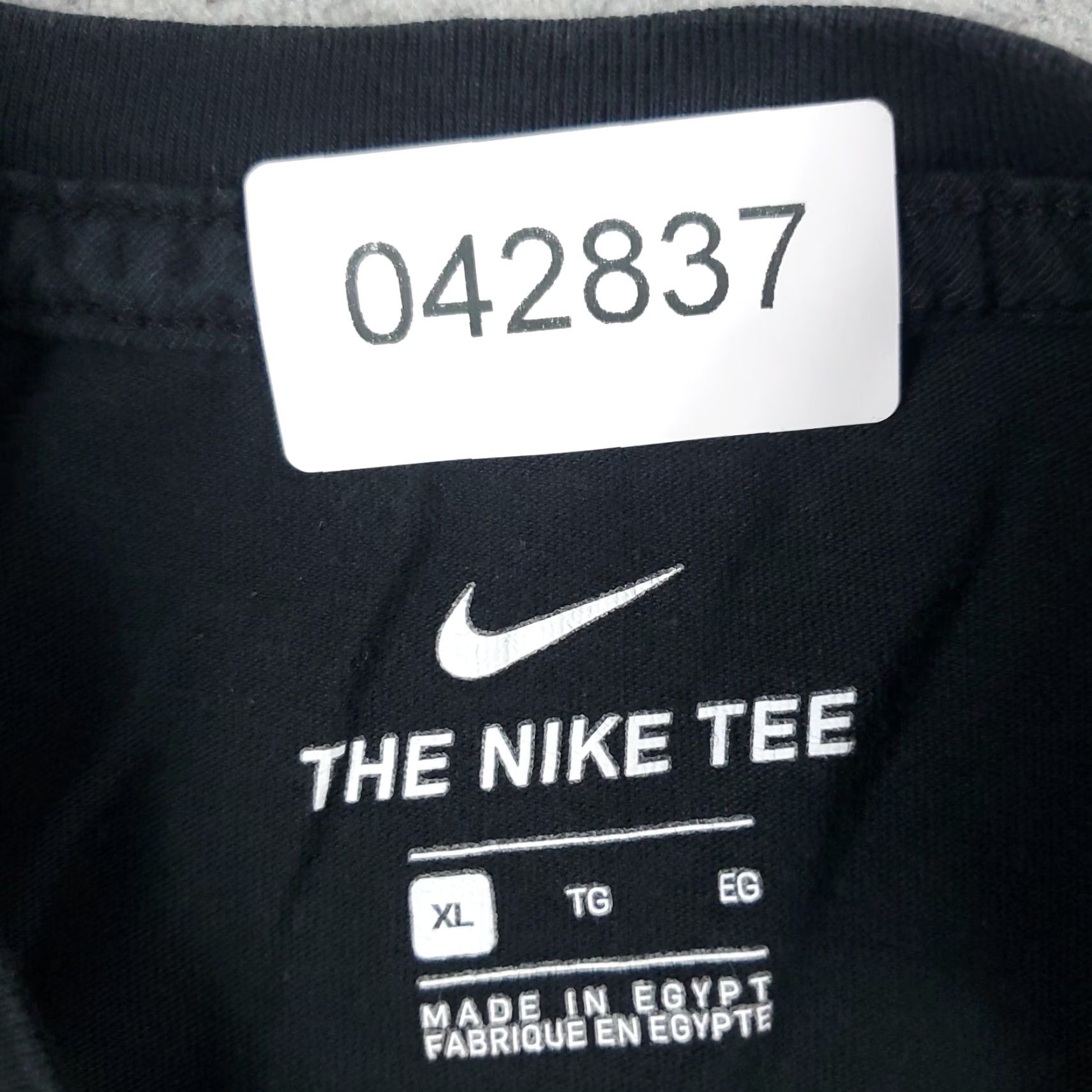 Nike Nike Mens XL T-Shirt Black Crew Neck Short Sleeve Logo Casual All Seasons Size US XL / EU 56 / 4 - 7 Thumbnail