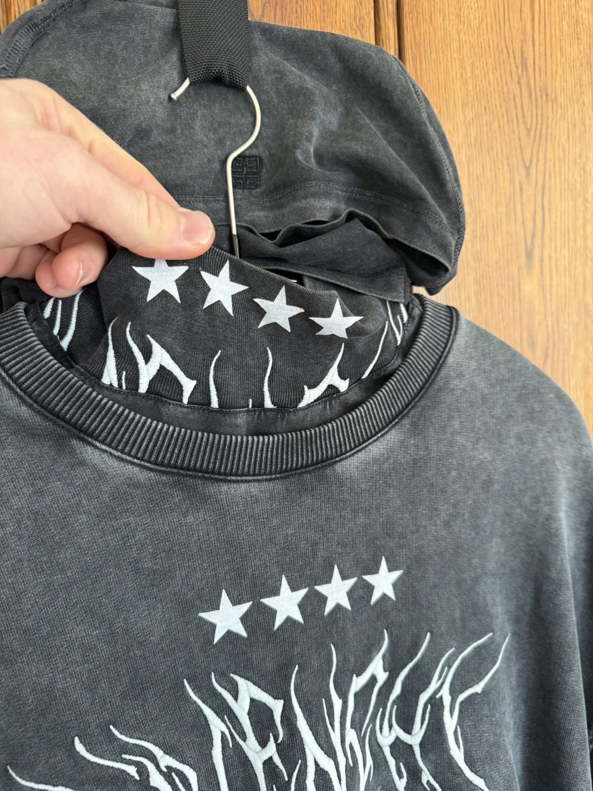 Givenchy Givenchy triple layered logo hoodie sweat crew T shirt grail Size US L / EU 52-54 / 3 - 14 Thumbnail