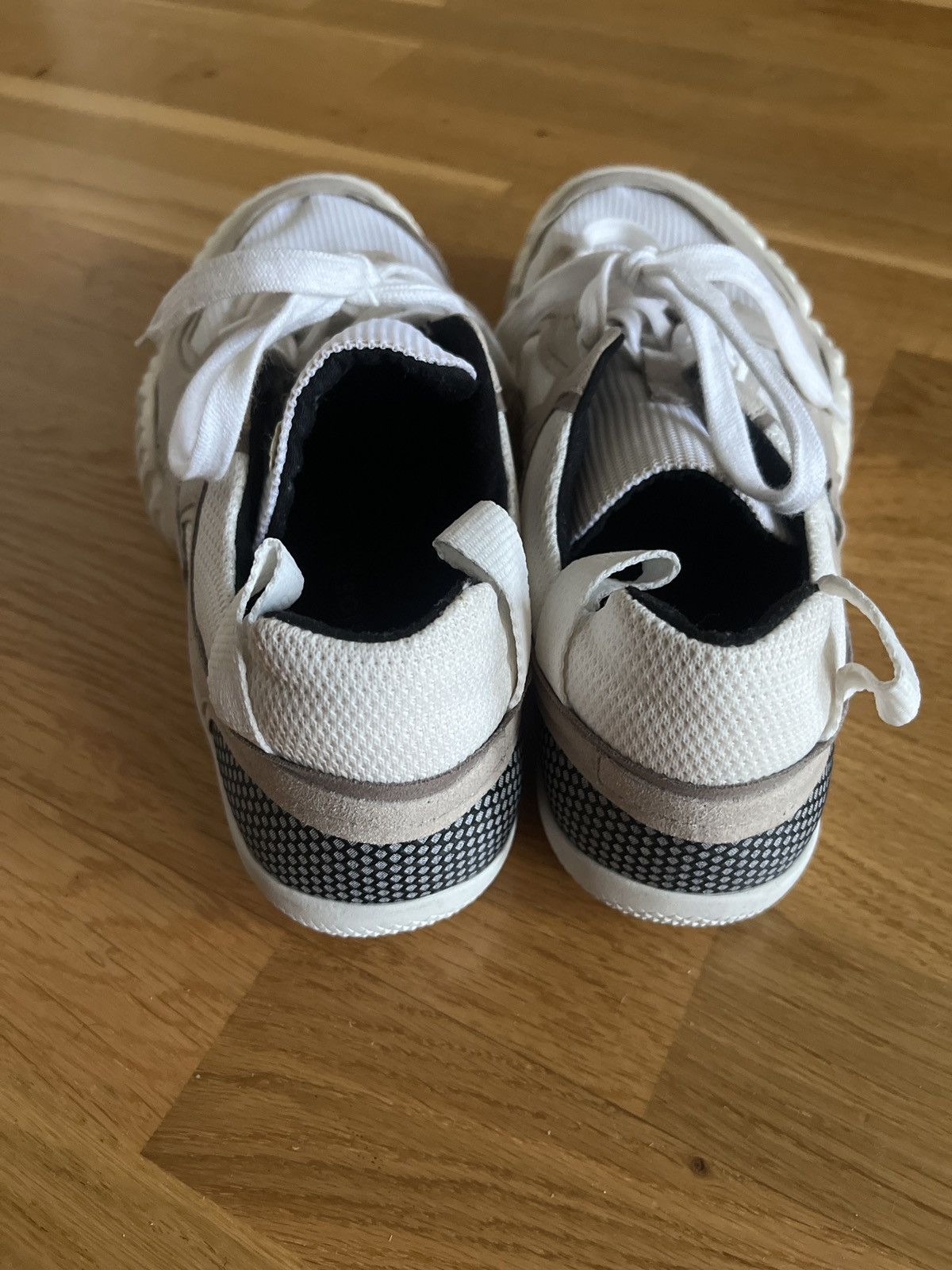 Acne Studios $500 Berun M sneakers in white/beige multi Size US 11 / EU 44 - 6 Thumbnail