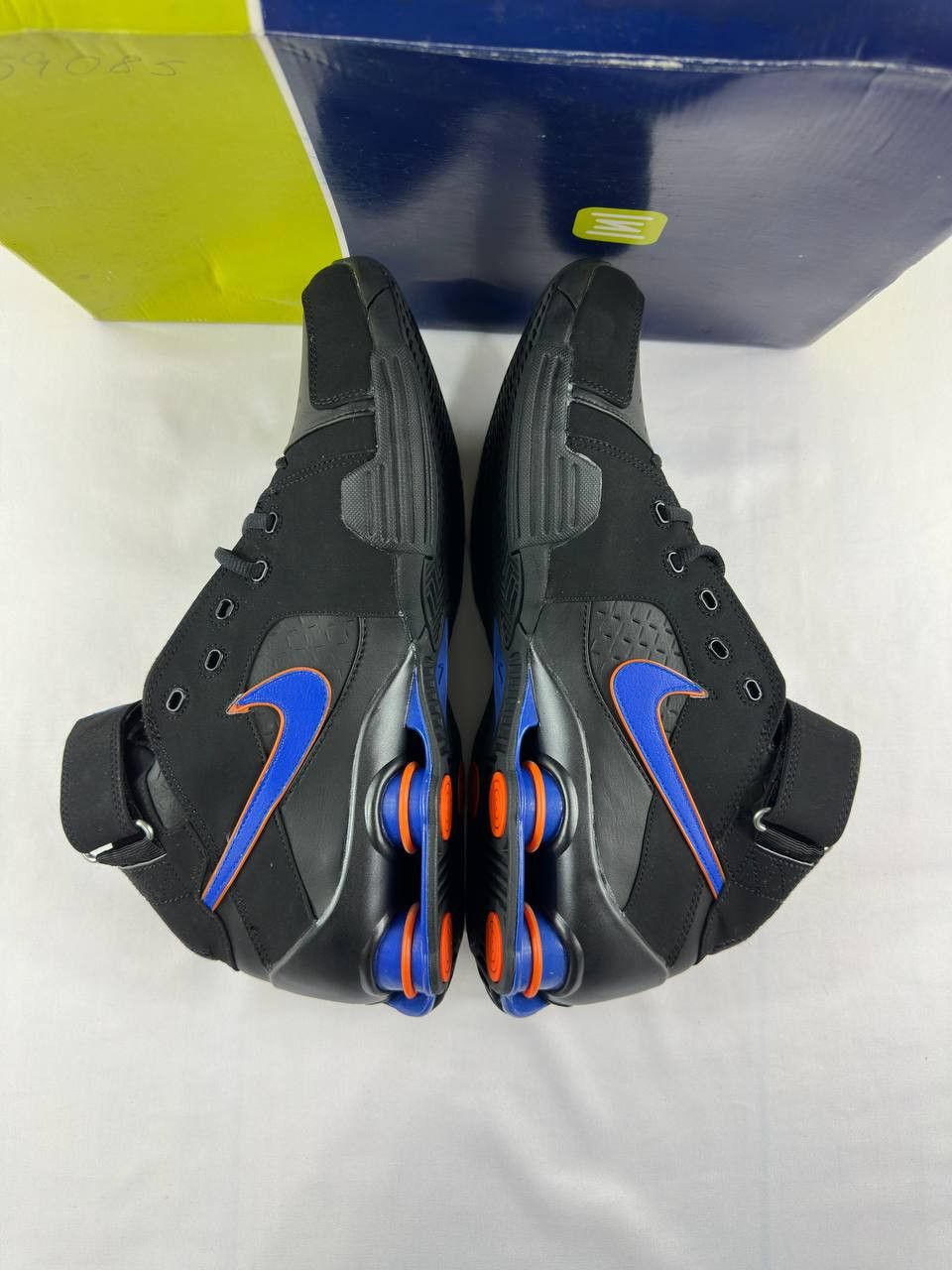 Nike Nike Shox Xplosive 2004 NYC Black Blue 308576-041 Size US 13 / EU 46 - 6 Thumbnail