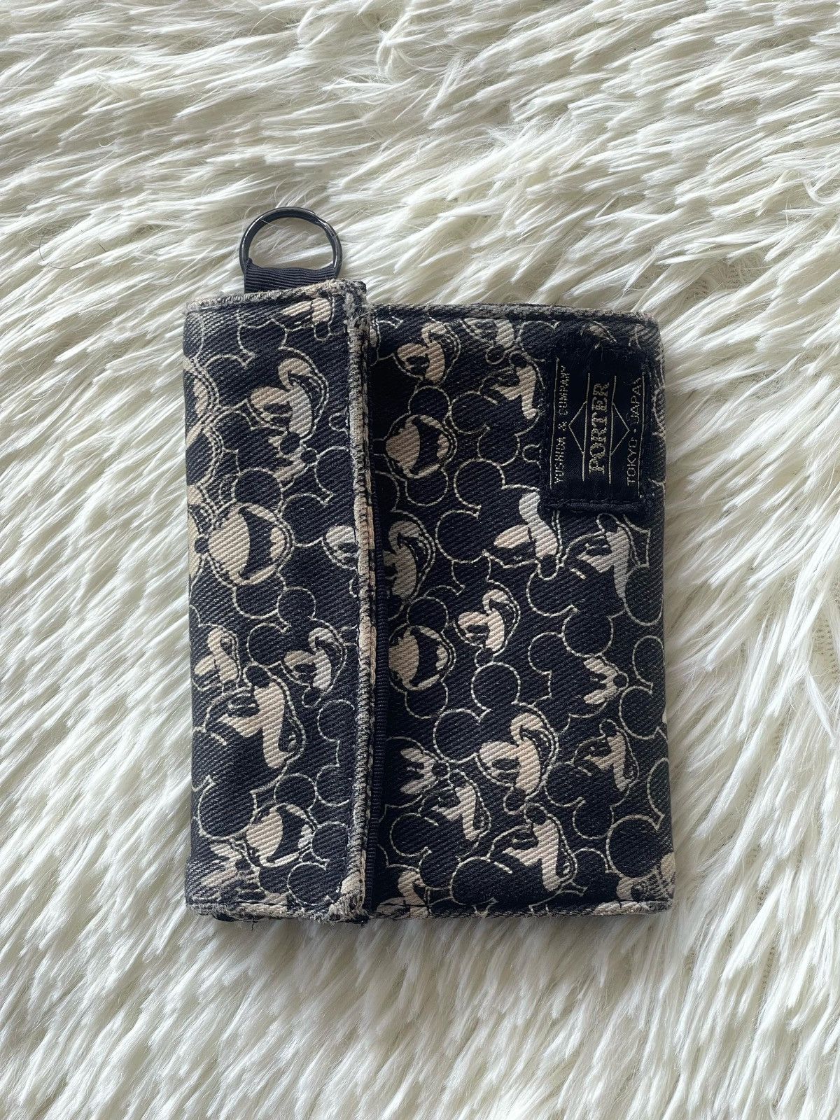 Beams Plus × Disney × Porter Porter x Beams x Disney Collaboration Wallet Size ONE SIZE - 7 Thumbnail