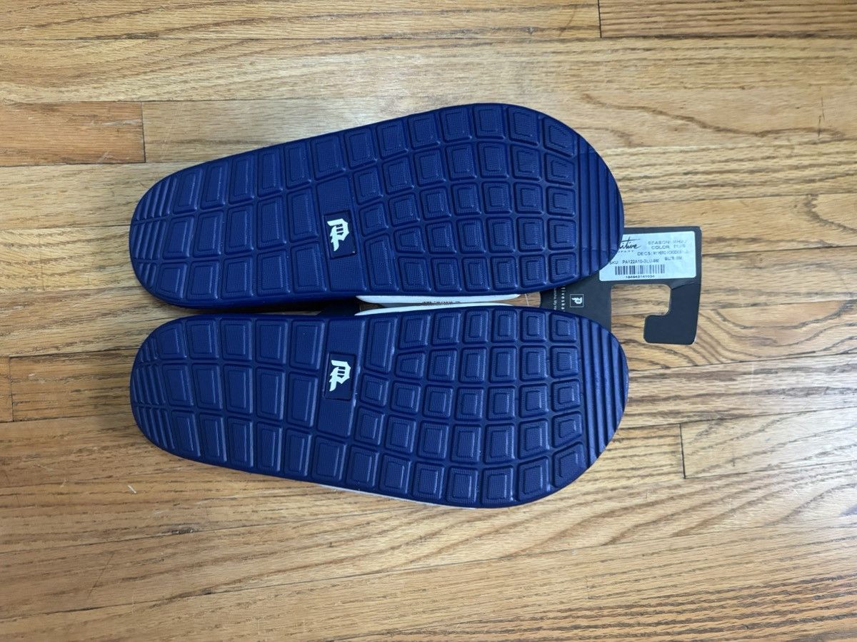 Primitive Primitive My Hero Academia Slides Size 9 Size US 9 / EU 42 - 2 Thumbnail