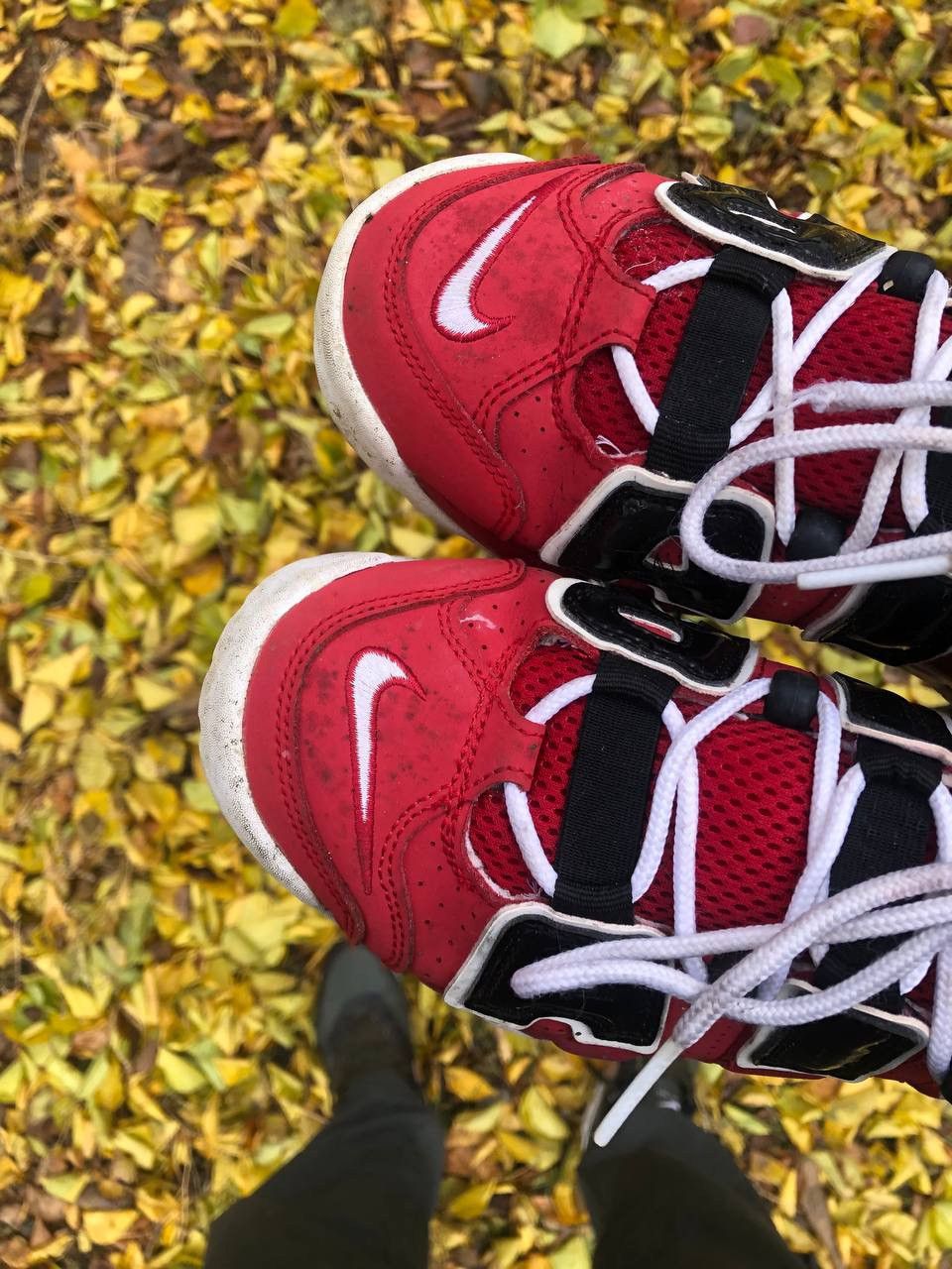 Nike × Vintage VERY RARE NIKE AIR MORE UPTEMPO CHICAGO BULLS 1996 SNEAKERS Size US 6.5 / EU 39-40 - 5 Thumbnail