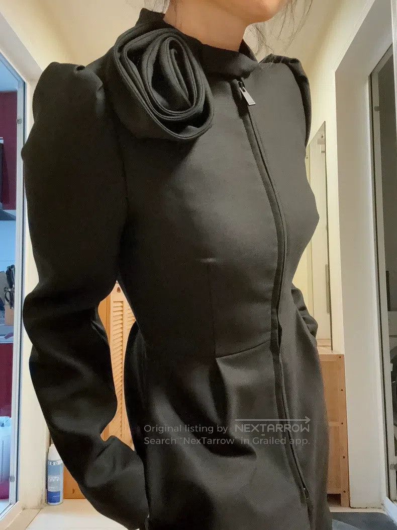 Valentino Valentino Wool coat jacket three-dimensional flower zipper Size S / US 4 / IT 40 - 3 Thumbnail
