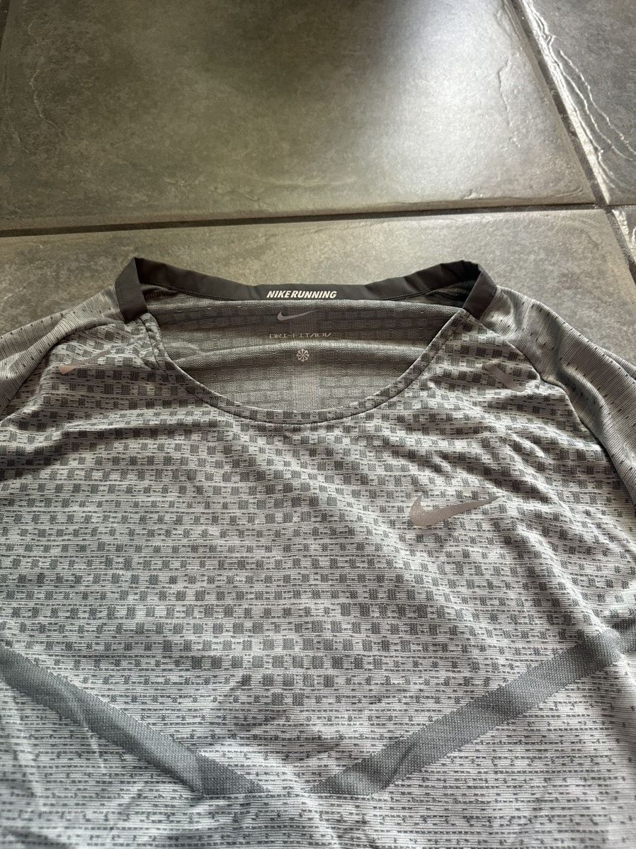 Nike Nike Pro long sleeve DriFit Size US L / EU 52-54 / 3 - 2 Thumbnail