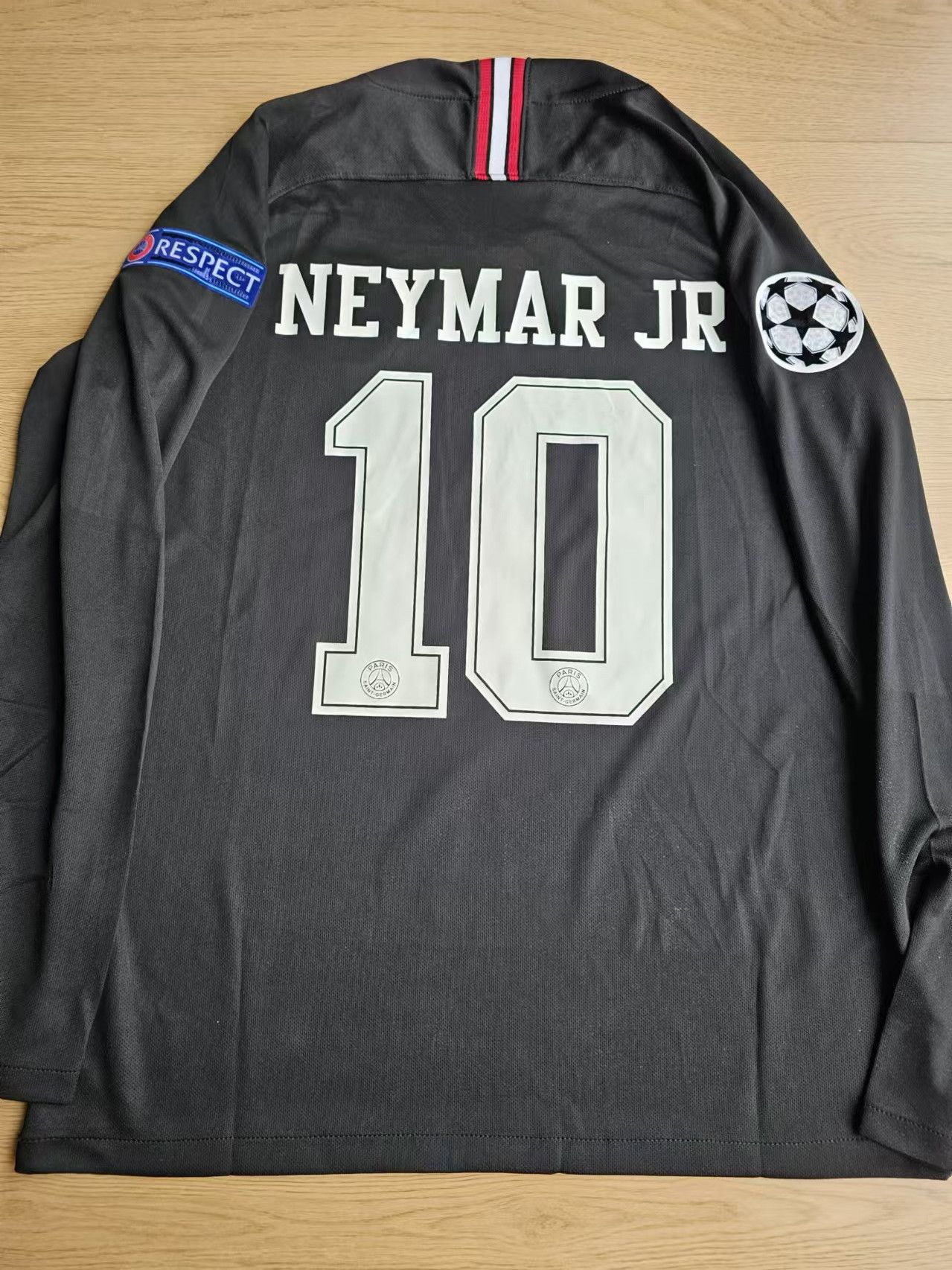 Other 2018 19 PSG 10 Neymar Jersey Size US M / EU 48-50 / 2 - 1 Thumbnail