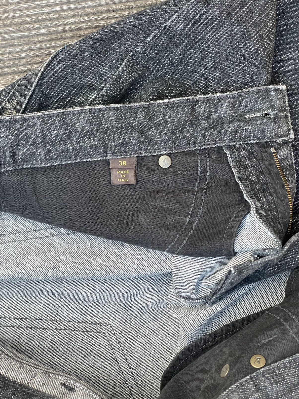 Louis Vuitton Louis Vuitton LV pants vintage logo jean pants monogram Size 26" / US 2 / IT 38 - 8 Thumbnail