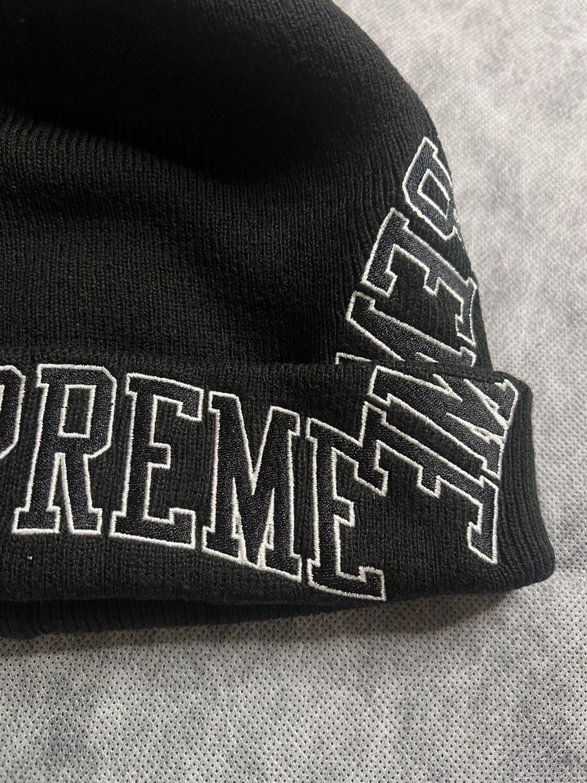 New Era × Supreme Supreme x New Era Multi Arc Beanie Hat Black Size ONE SIZE - 7 Thumbnail