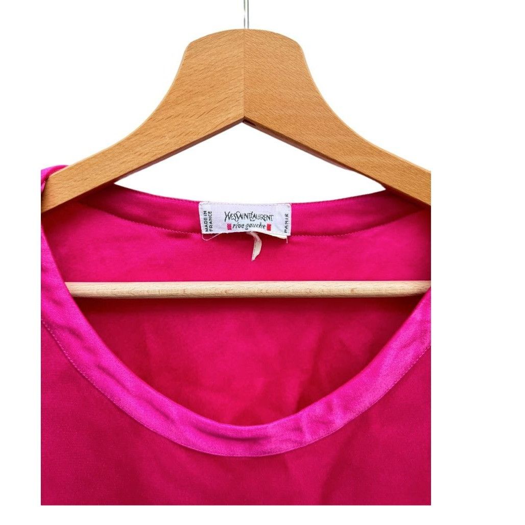 Yves Saint Laurent Vintage Pink Silk T-shirt Size M / US 6-8 / IT 42-44 - 4 Thumbnail