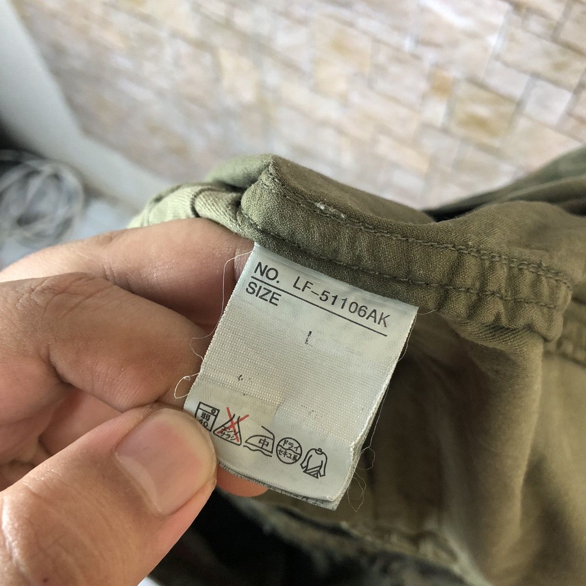 LOWRYS FARM Lowrys Farm Pantera Camo Green Cargo Multipocket Pants #A592 Size US 31 - 21 Thumbnail