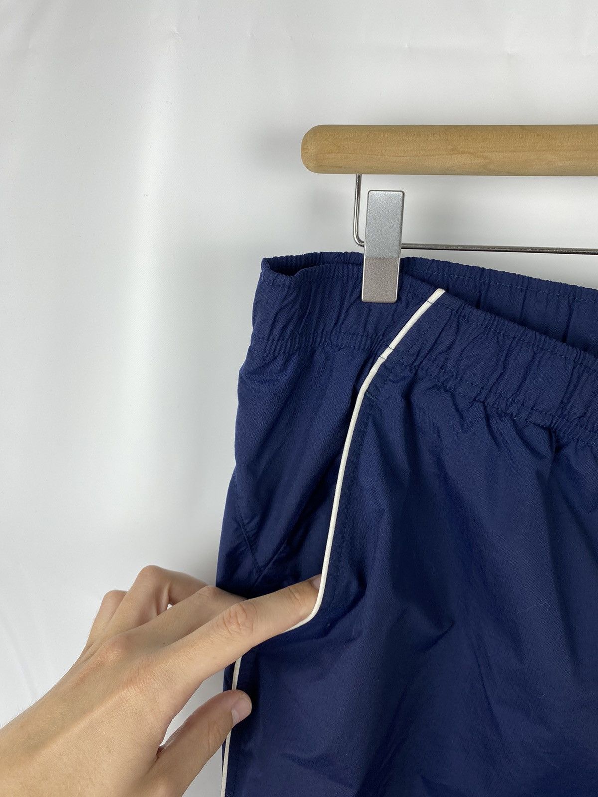 Nike Nike Y2K Swoosh Breeches Cropped Pants size XL Size US 36 / EU 52 - 10 Thumbnail