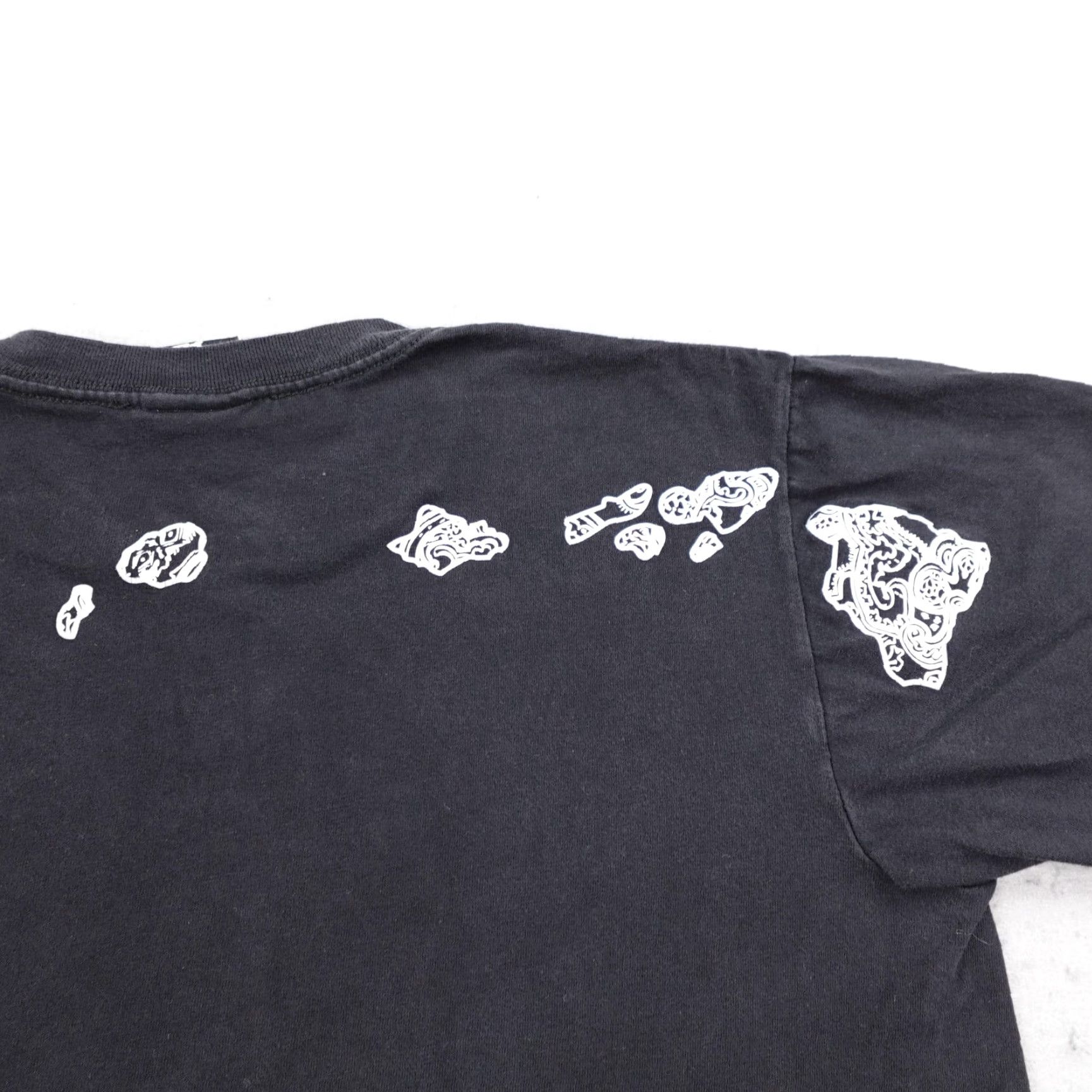 No Fear VINTAGE No Fear Shirt Mens M Black Hawaii Flag Skull Bandana Y2K Graphic Tee Size US M / EU 48-50 / 2 - 7 Thumbnail