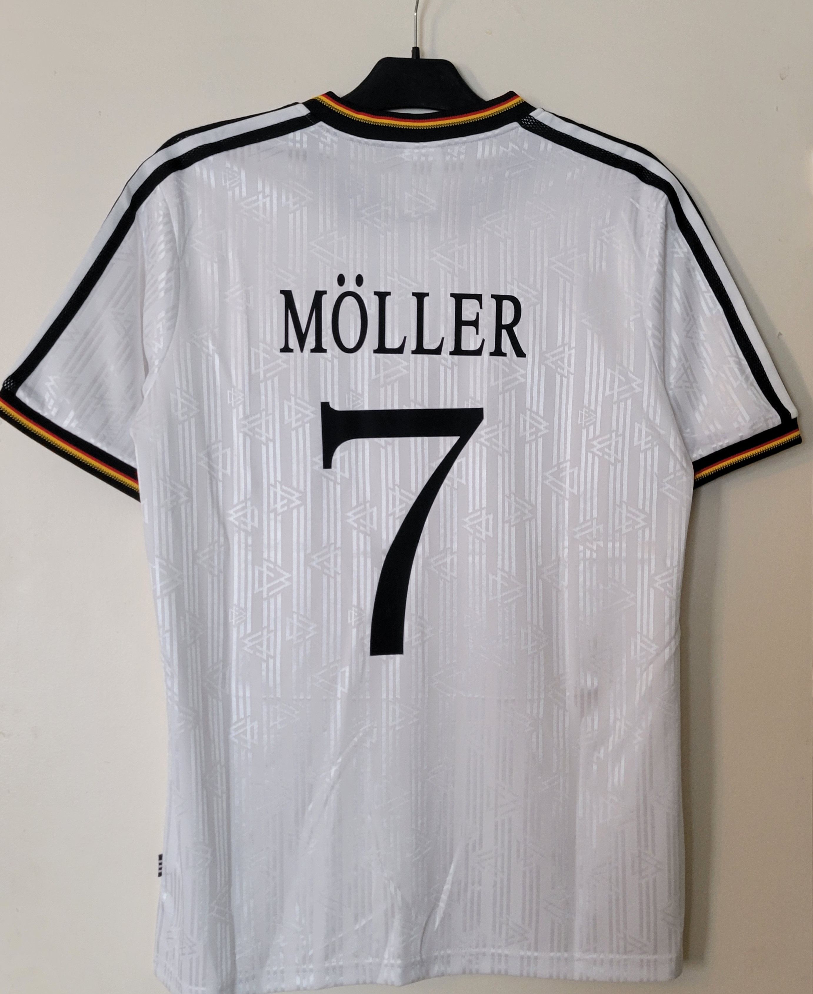 Other Möller 7 Germany 1996 Vintage Soccer Jersey Trikot Size US L / EU 52-54 / 3 - 1 Thumbnail