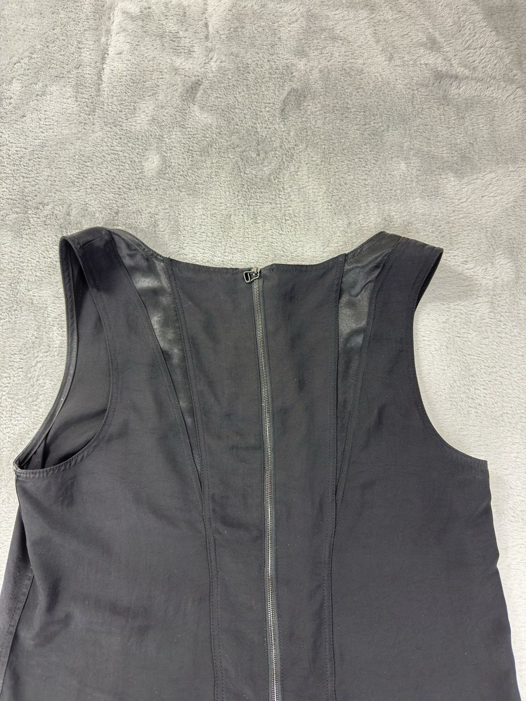 Helmut Lang Helmut Lang New York Women's Size Medium 90% Triacetate Size M / US 6-8 / IT 42-44 - 9 Thumbnail