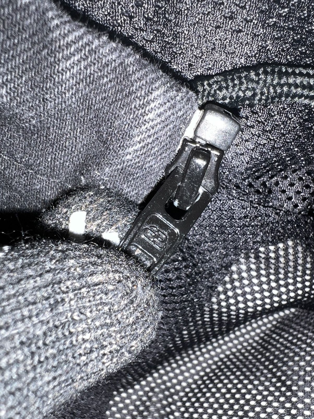 Balenciaga SS’22 HYBRID NYLON DENIM JACKET Size US L / EU 52-54 / 3 - 6 Thumbnail