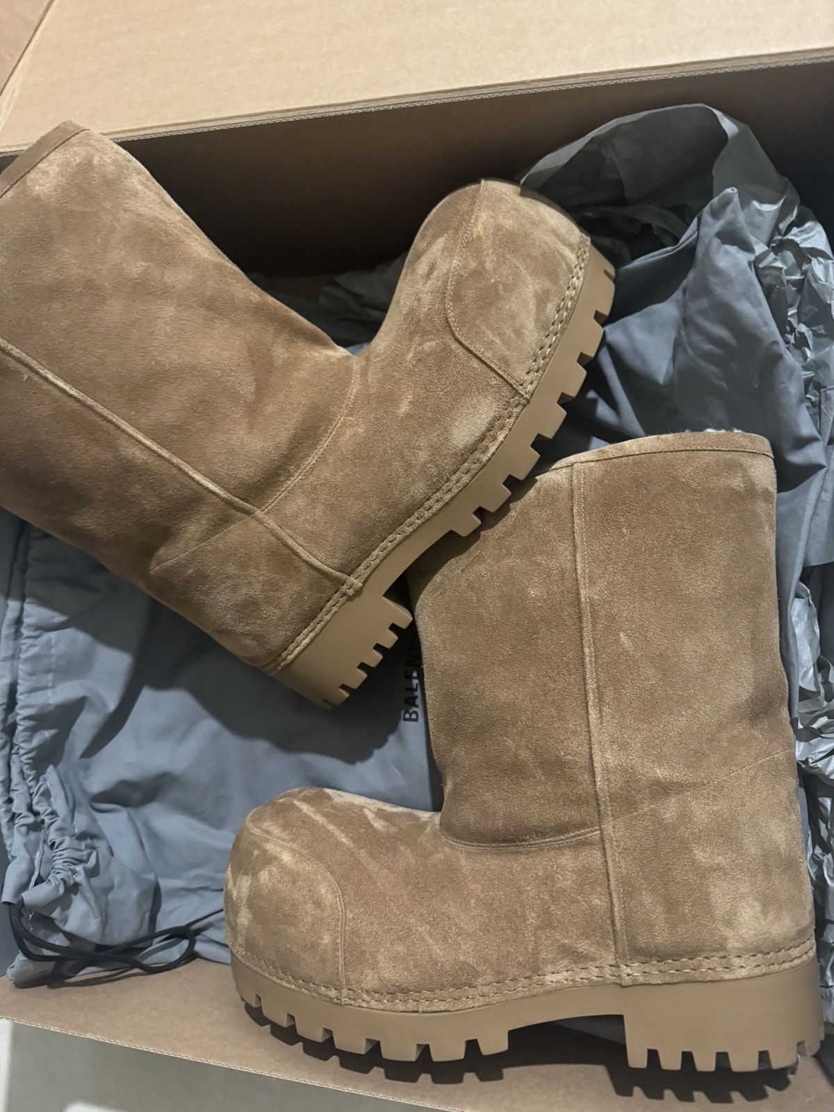 REPLICA BALENCIAGA MEN