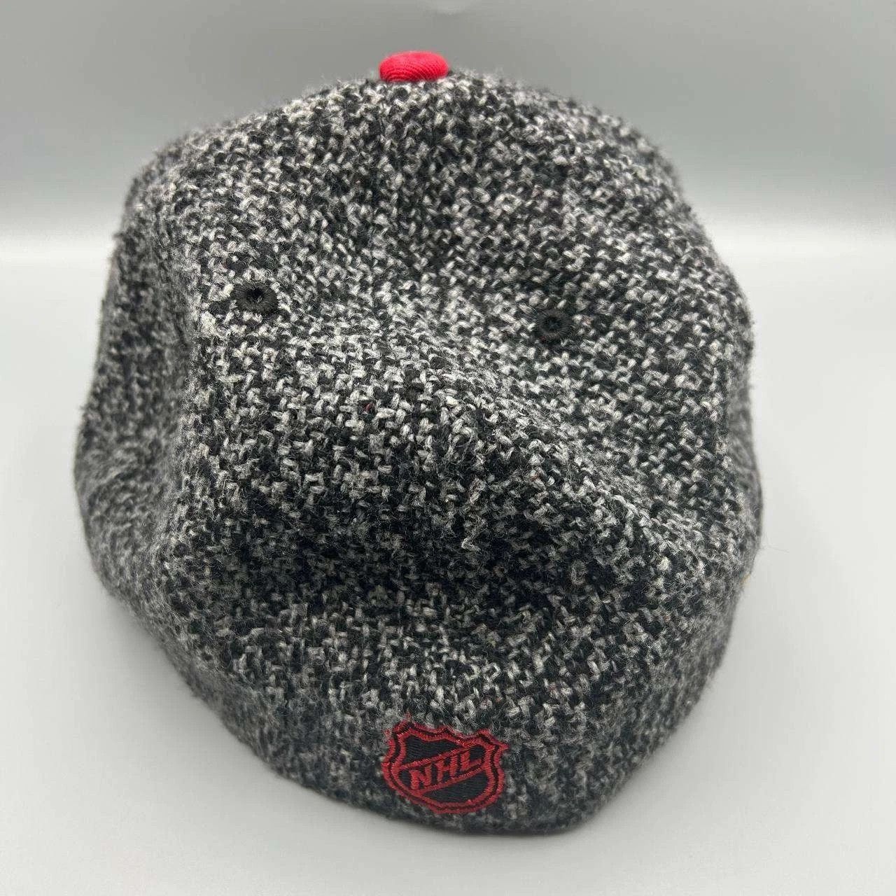 New Era Chicago Blackhawks Hat 7 3/8 NHL 59Fifty New Era Fitted Wool Size ONE SIZE - 5 Thumbnail