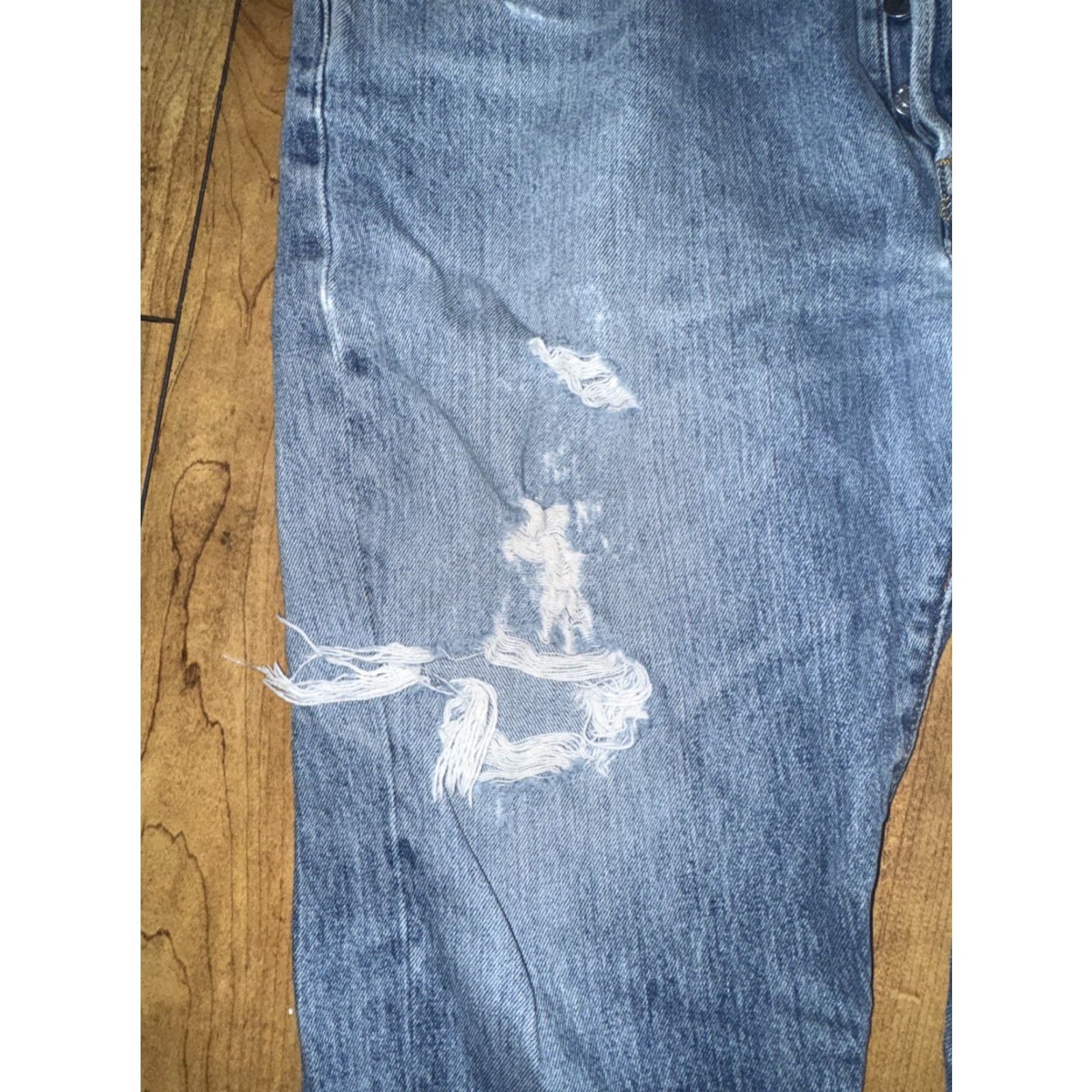 Levi's VINTAGE Levi’s 501 Jeans Straight Button Fly Distressed Denim Blue 36x26 Mens Size US 36 / EU 52 - 4 Thumbnail