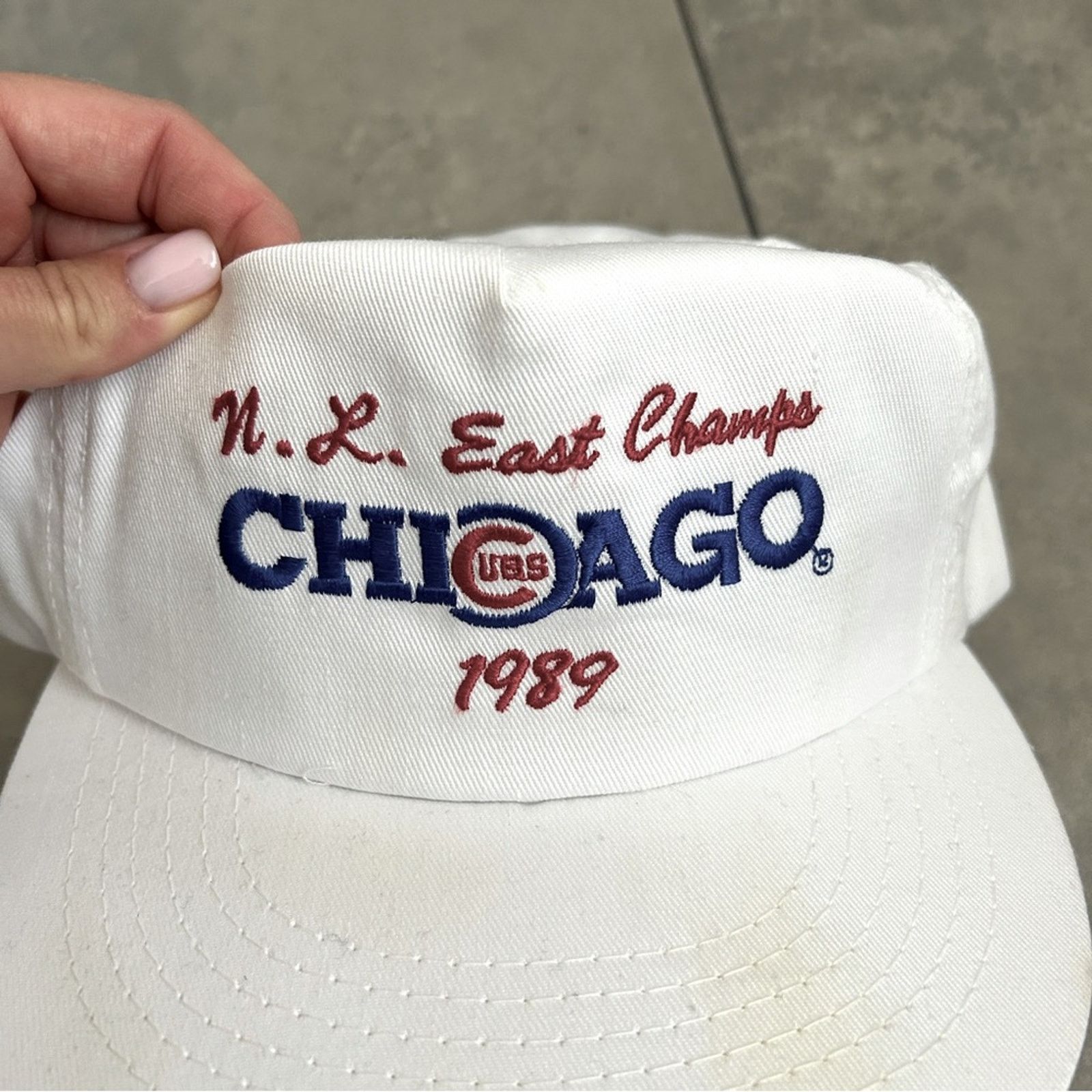 MLB NEW 1989 vintage Chicago cubs N.L. East champs baseball hat Size ONE SIZE - 3 Thumbnail