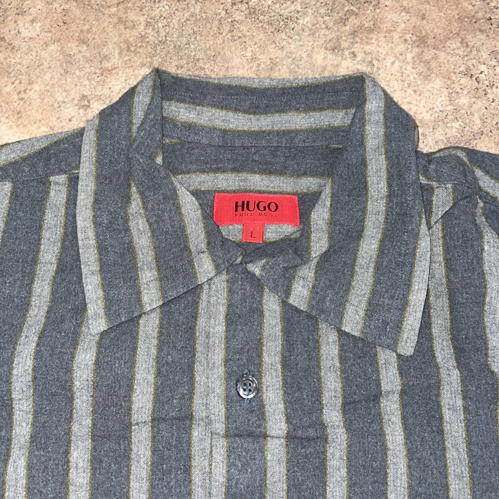 Hugo Boss HUGO BOSS Striped Button-Up Shirt Mens L Long Sleeve Gray, Button-Up, Regular, Men, Pre-owned, Shirt, Hugo Boss, Striped, L Size US L / EU 52-54 / 3 - 2 Thumbnail