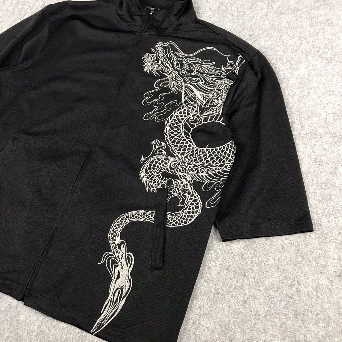 JAPANERS DRAGON EMBROIDERY ZIPPER JACKET SHORT SLEEVE JACKET