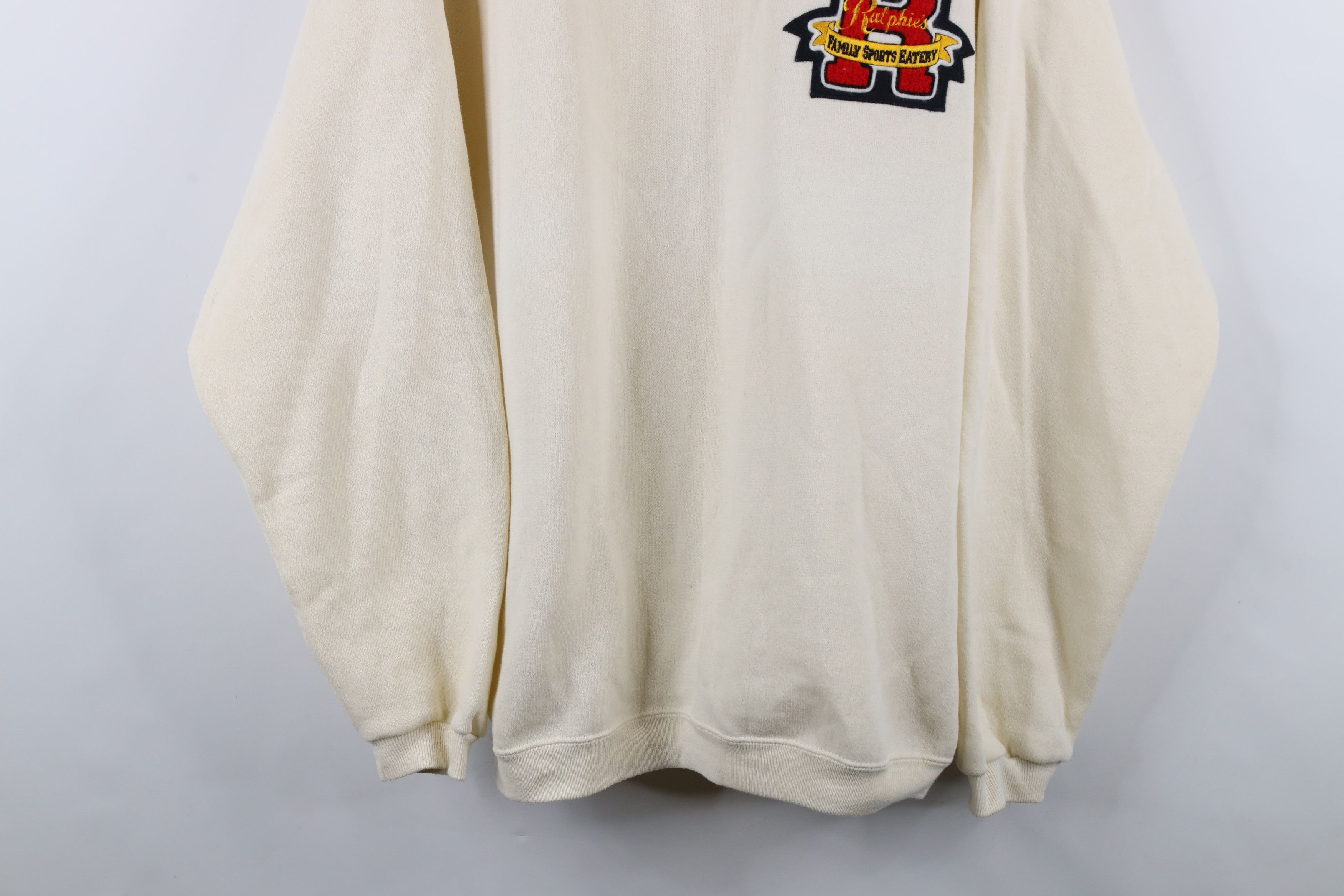 Vintage Vintage 90s Ralphies Eatery Henley Sweatshirt Cream USA Size US XXL / EU 58 / 5 - 3 Thumbnail