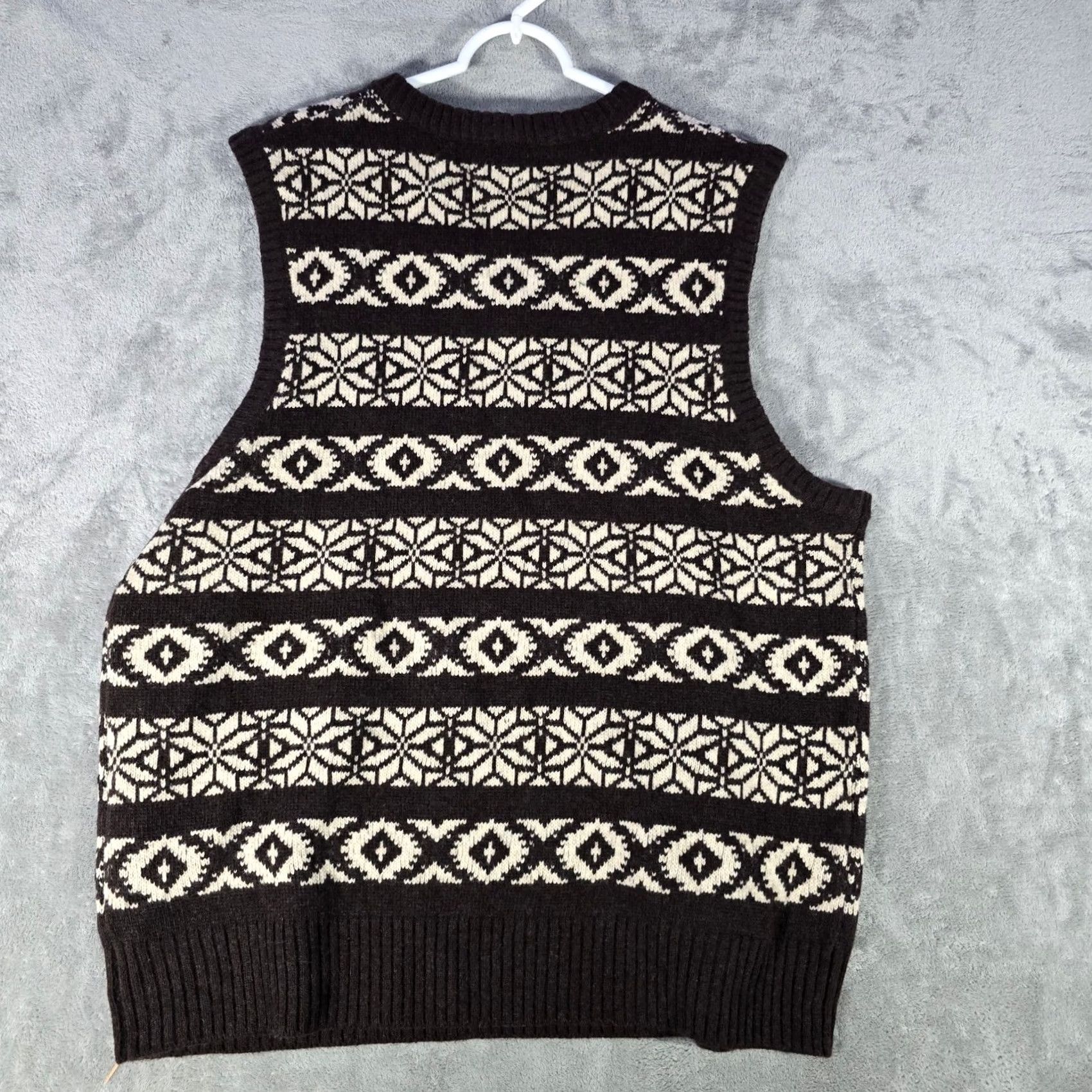 Only NY Vest Mens 1XL Brown Fair Isle Sweater Knit Sleeveless, Men's — image 6 of 6