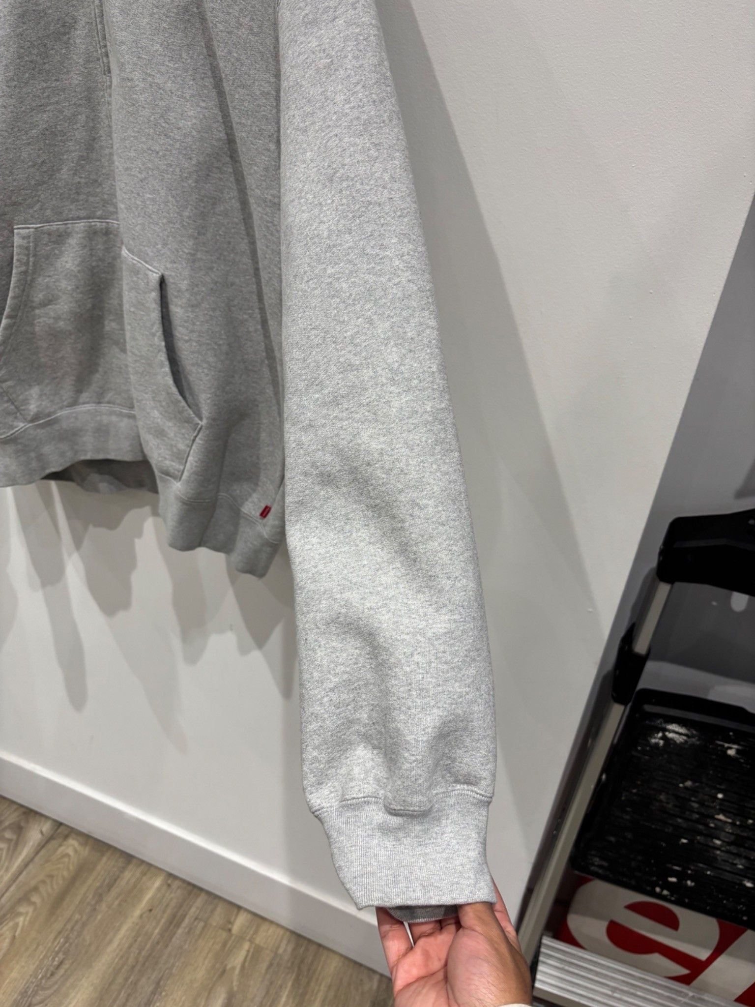 Supreme Supreme Cut Out Zip Up Hooded Sweatshirt Heather Grey Size US XXL / EU 58 / 5 - 3 Thumbnail
