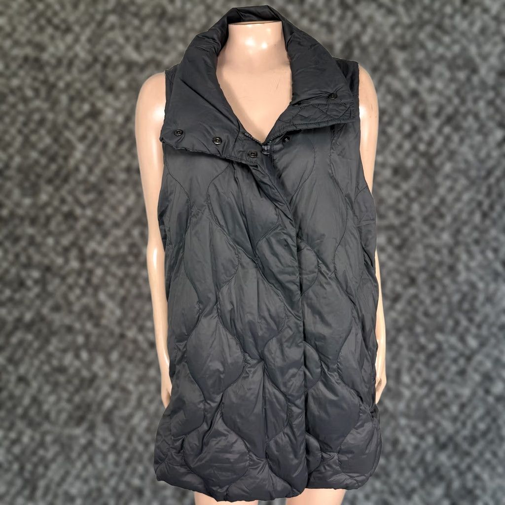Lululemon Final Output: Lululemon Down Quilted Womens Jacket Vest Large Puffer Coat Full zip Gray Vv21 Size L / US 10 / IT 46 - 1 Thumbnail