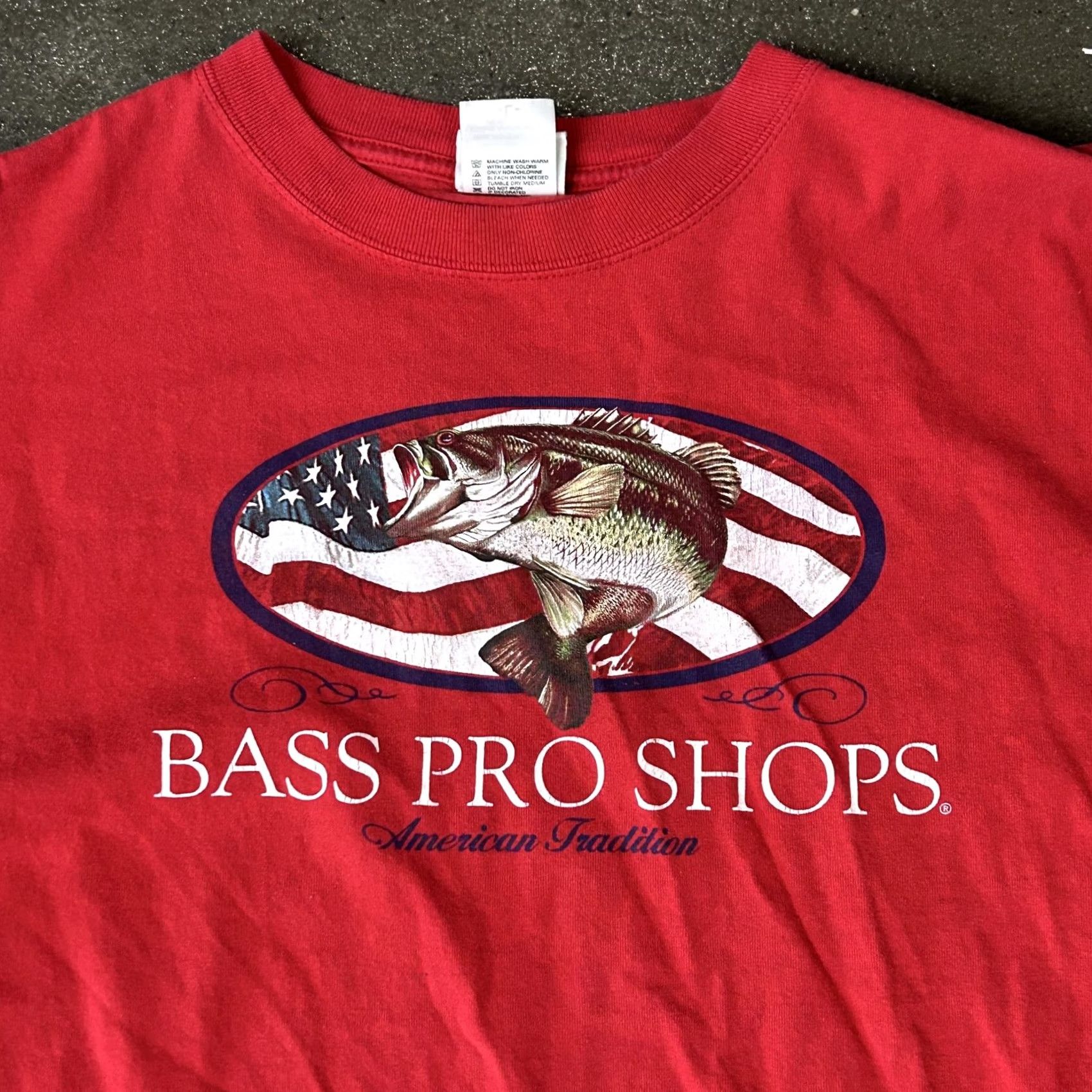 Bass Pro Shops Bass Pro Shops Shirt Mens L T-Shirt Graphic Print Patriotic American Flag Bass Pro Shops Logo Crew Neck Short Sleeve Red Outdoor Fish Theme Size US L / EU 52-54 / 3 - 2 Thumbnail