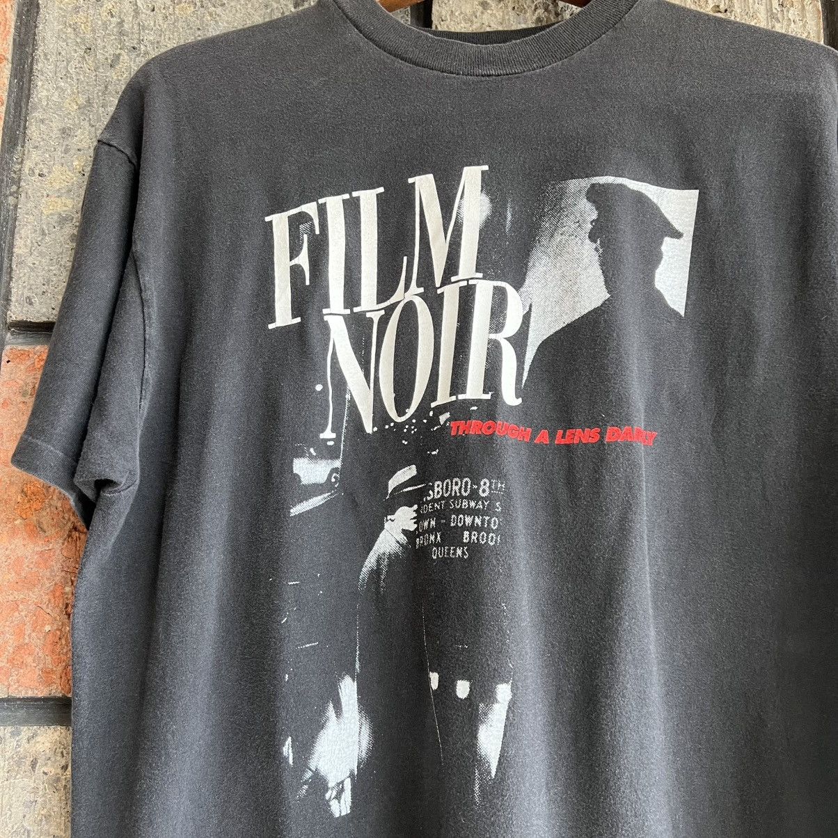 Hanes 1993 Film Noir Tee Shirt Virginia Festival of American Film Size US L / EU 52-54 / 3 - 1 Thumbnail