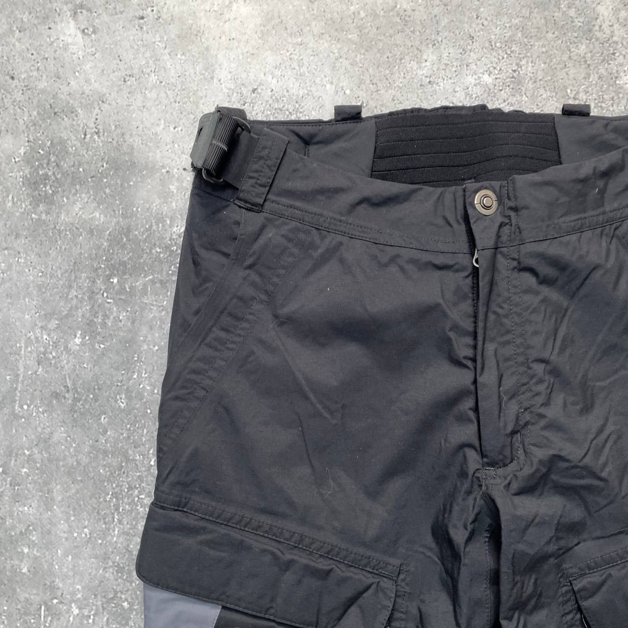 Nike ACG Vintage 2000s Nike ACG Storm Fit Ski Pants Women’s Black Size 28" / US 6 / IT 42 - 4 Thumbnail