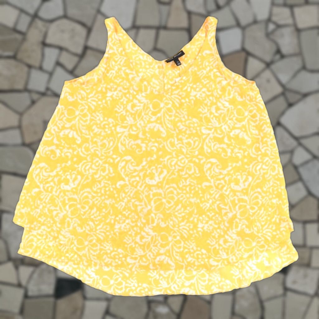 Vintage Lane Bryant Yellow Flowered Tank Tunic V-Neck Top Women 14L Shirt Sleeveless Floral Size XL / US 12-14 / IT 48-50 - 1 Thumbnail