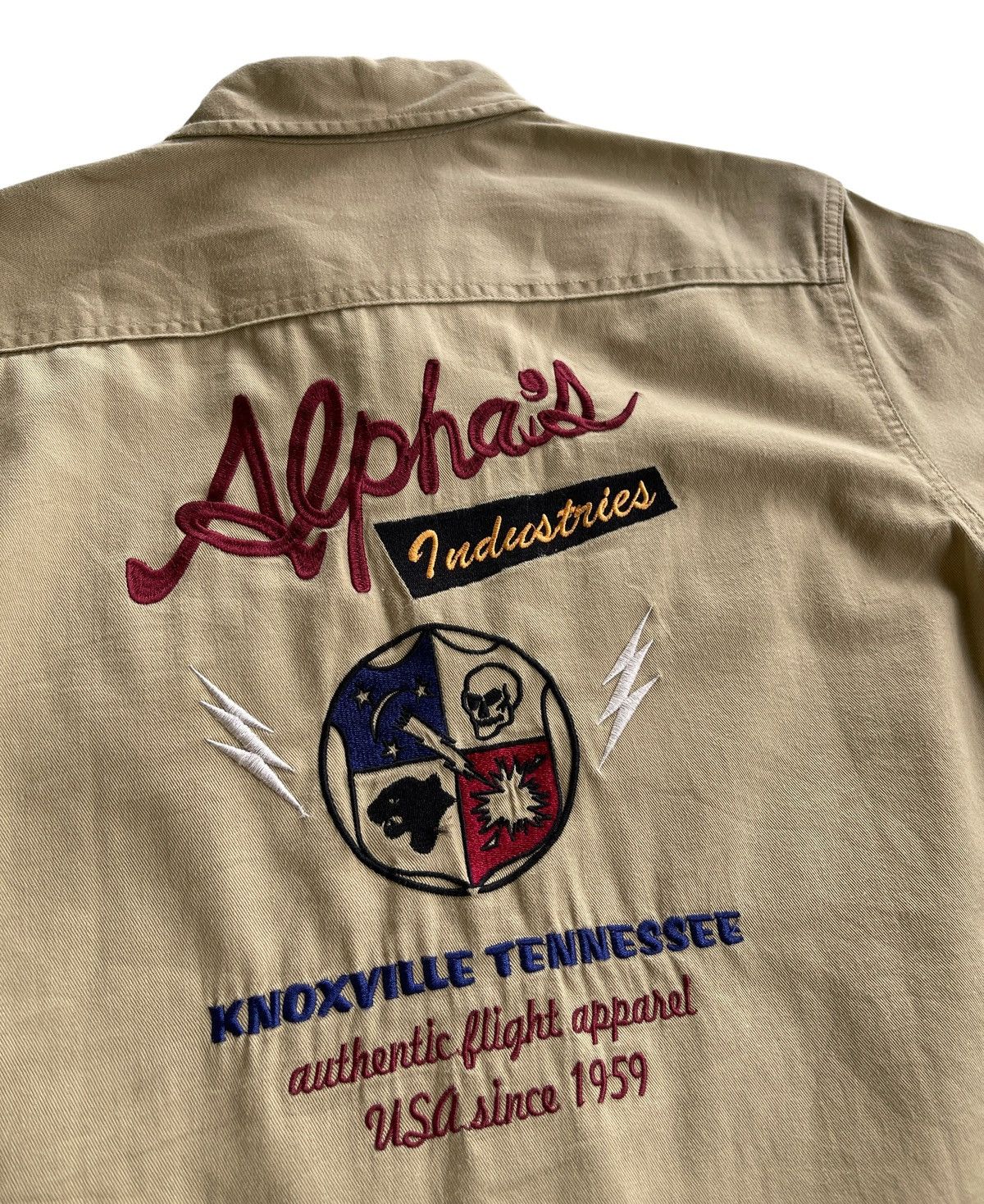 Alpha Industries Vintage Alpha Knoxville Tennesse Embroidery Logo Shirt Size US L / EU 52-54 / 3 - 9 Thumbnail