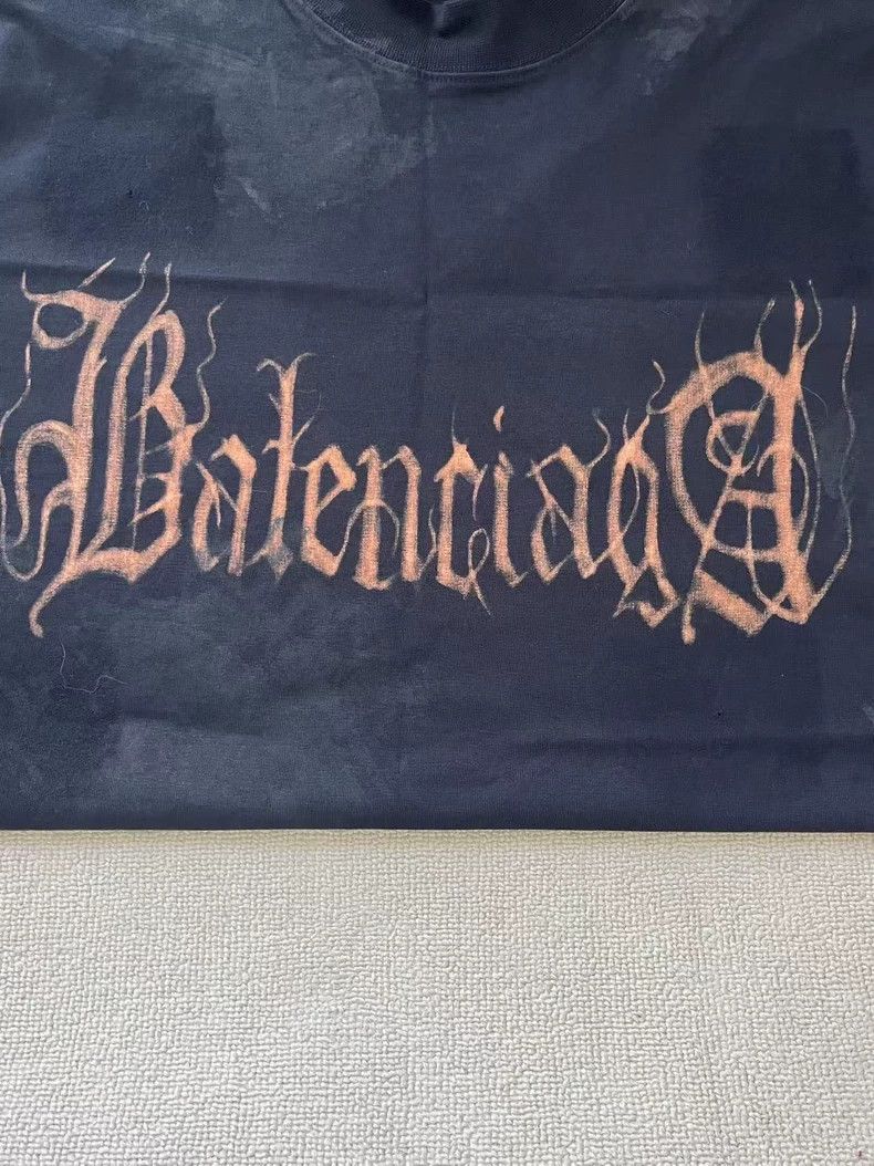 Balenciaga Balenciaga Abstract Logo monogrammed printed short sleeve Size US S / EU 44-46 / 1 - 3 Thumbnail