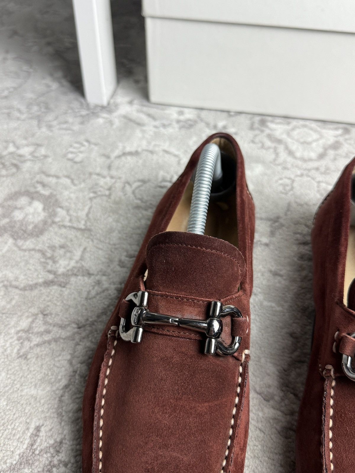 Salvatore Ferragamo Salvatore Ferragamo loafers flats shoes US10 luxury designer Size US 10 / EU 43 - 6 Thumbnail