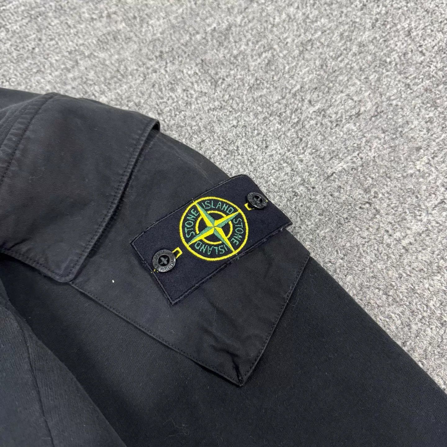 Stone Island Stone Island Black Hood Zip Hoodie 2-Pocket Sleeve Logo XL Size US XL / EU 56 / 4 - 5 Thumbnail