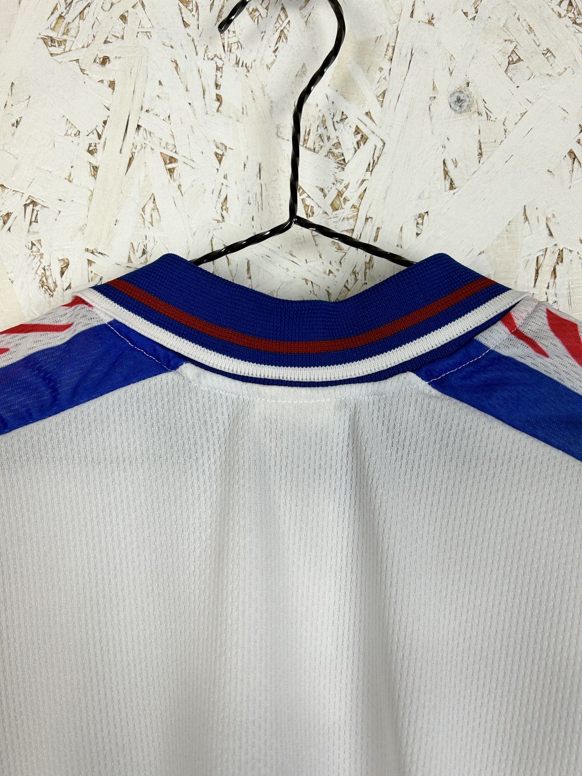 Puma 90s Vintage Puma Czech Republic 1996 Away Kit Soccer Jersey Size US S / EU 44-46 / 1 - 8 Thumbnail