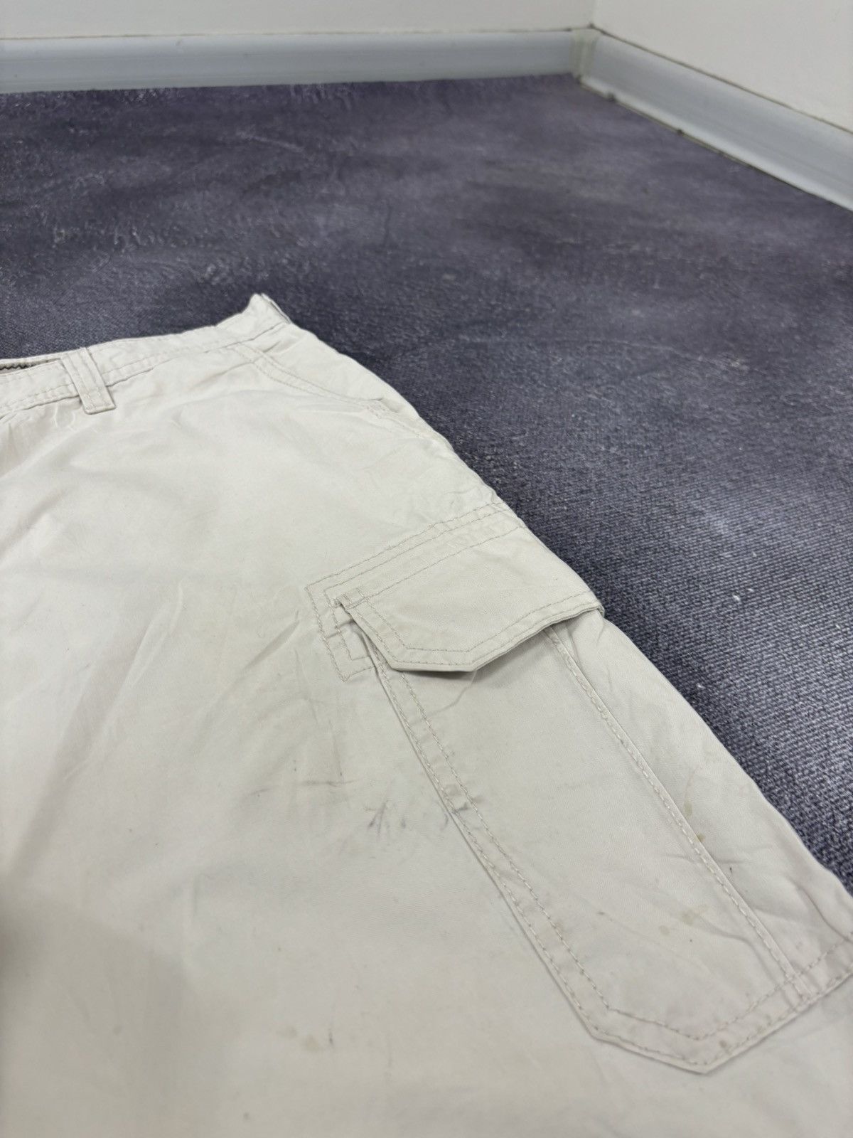 Izod Vintage Izod 2000s Wide Leg Skate Hype Baggy Cargo Shorts Size US 36 / EU 52 - 5 Thumbnail