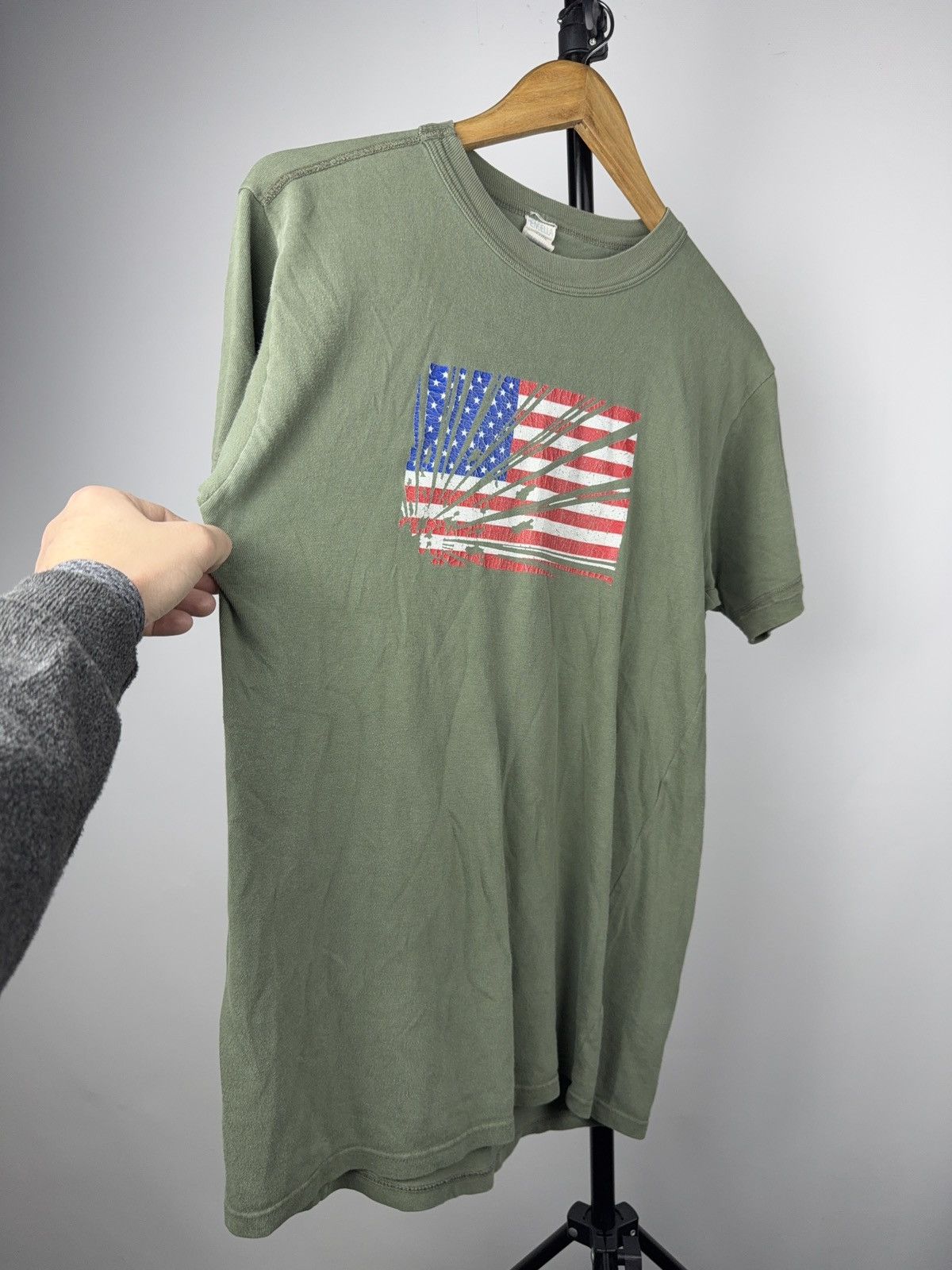 Vintage 00s USA Japan Rising Sun Flag Mashup Tee Distressed Graphic Size US M / EU 48-50 / 2 - 3 Thumbnail