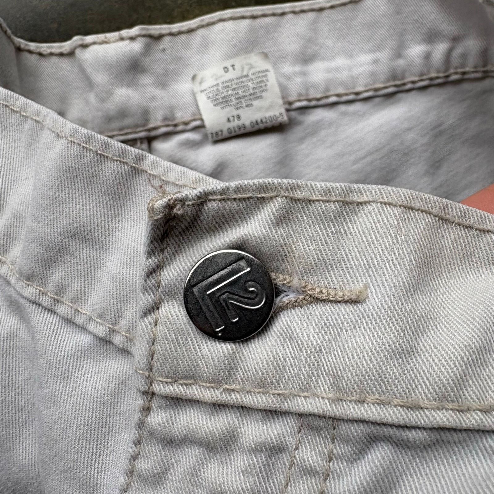 Levi's Rare Vintage 90s Baggy Levis L2 Khaki Cargo Pants Size US 36 / EU 52 - 3 Thumbnail
