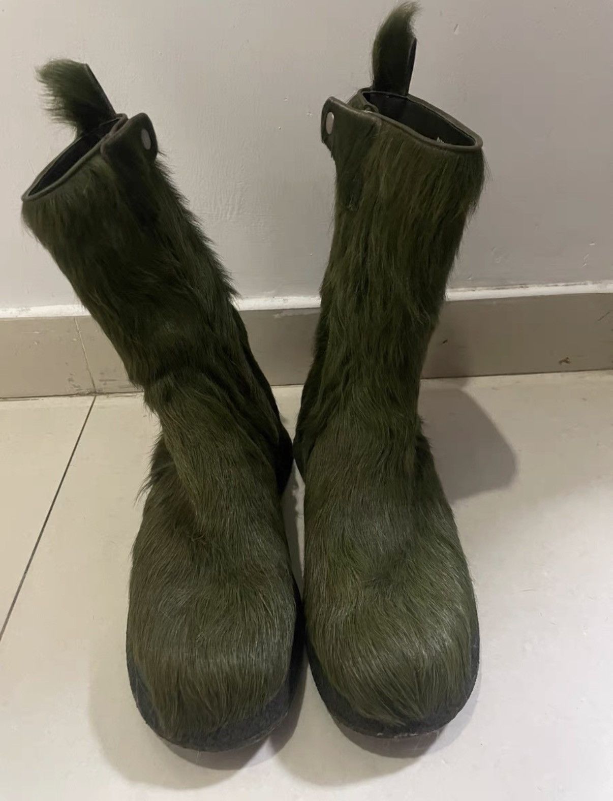Rick Owens 21FW Long Hair Green High Top Zip Military Boots