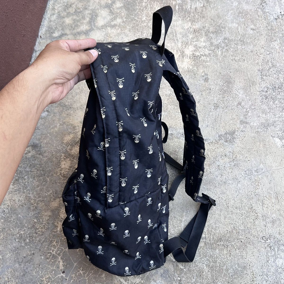 Japanese Brand Octopus Army Skull And Crossbones Patern Nylon Backpack Size ONE SIZE - 5 Thumbnail