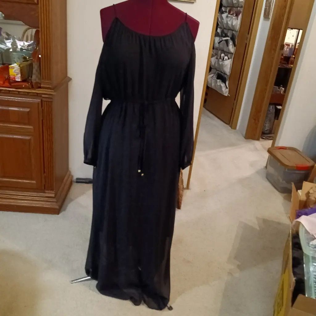 Calvin Klein Black Cold-Shoulder Maxi Dress  Size L (NWT) -  cruiseboatoman.com