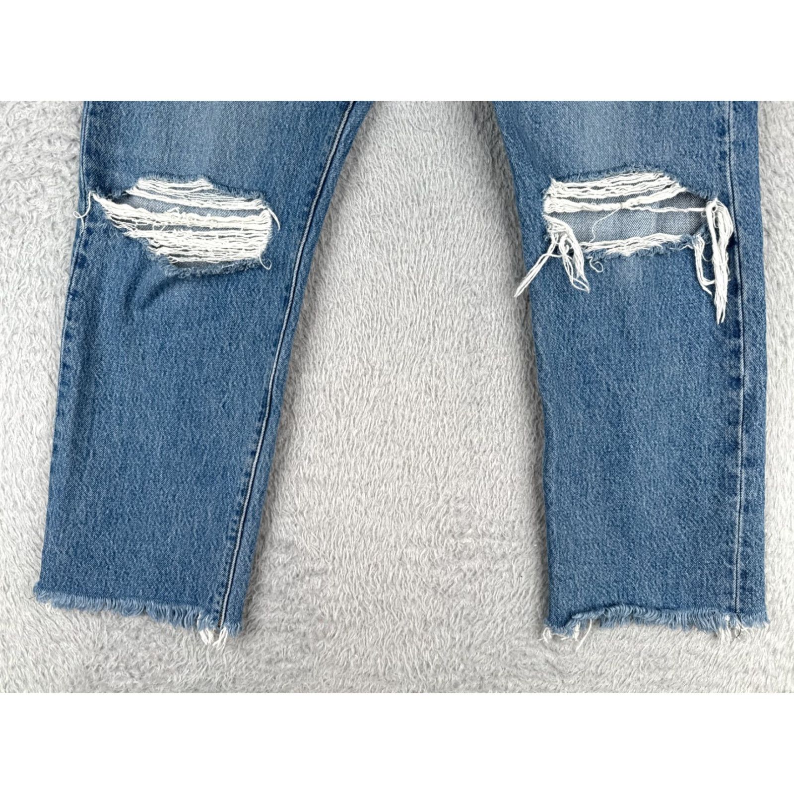 Levi's Levis Premium Jeans Womens 28 Blue Denim Wedgie Levi's Wedgie Fit 28x27 Distressed Stretch Vintage: No Size 28" / US 6 / IT 42 - 2 Thumbnail