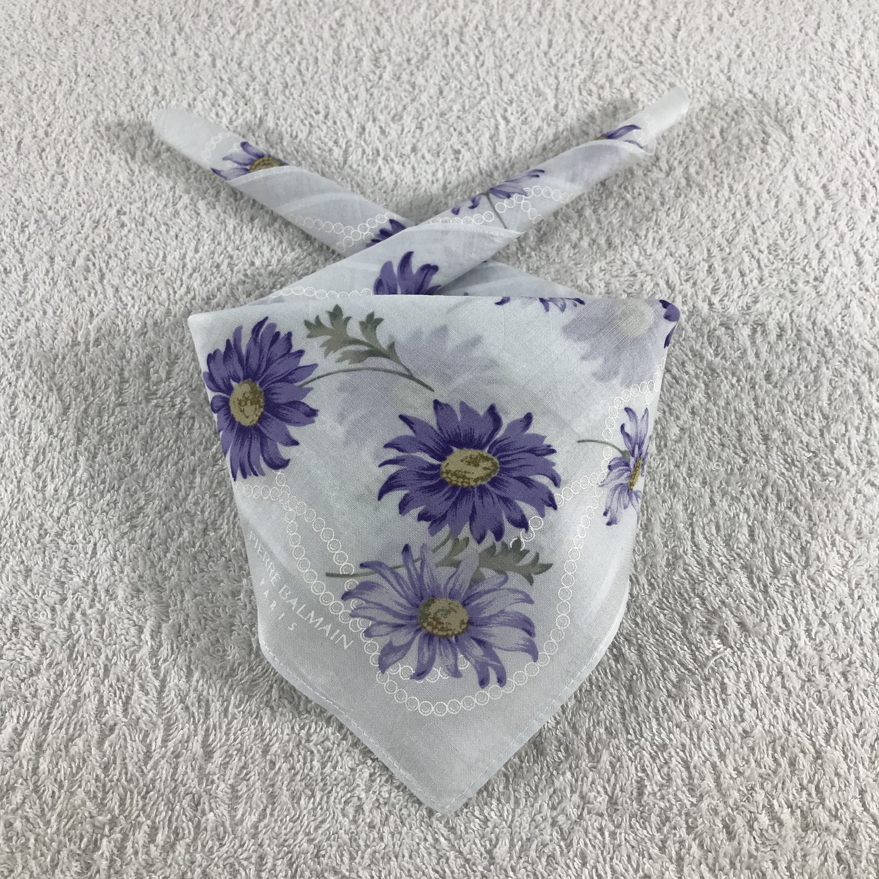 Pierre Balmain × Vintage Pierre Balmain Bandana / Handkerchief / Neckerchief - S217 Size ONE SIZE - 3 Thumbnail