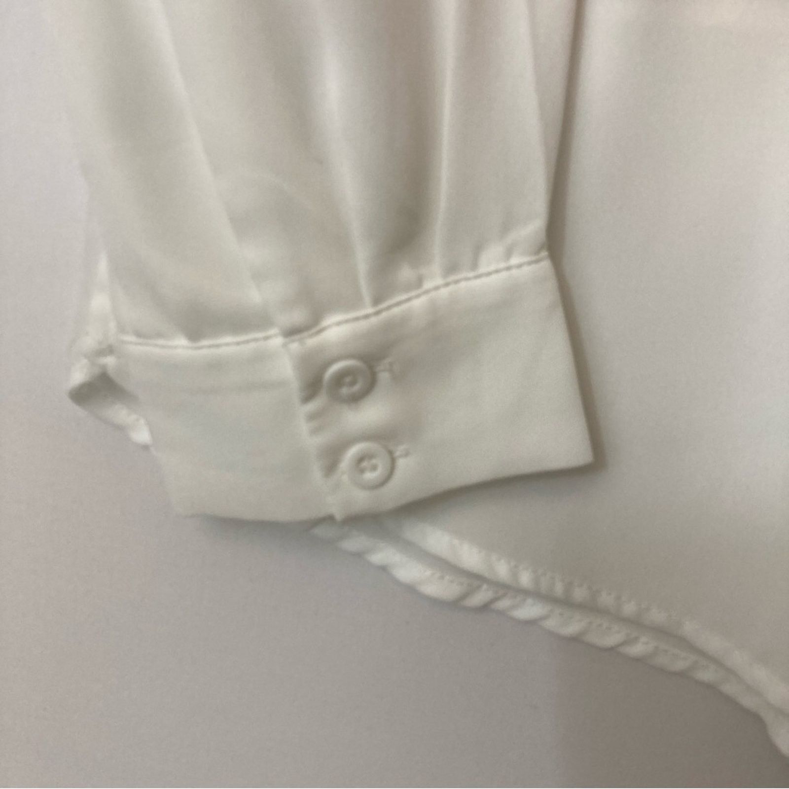 Adrianna Papell Adrianna Papell Ivory White Button Sweater Vest Blouse Top Size M / US 6-8 / IT 42-44 - 6 Thumbnail