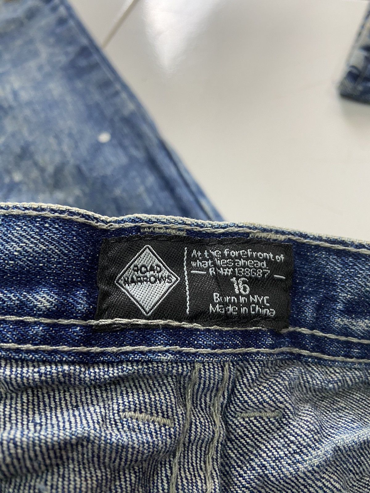 If Six Was Nine ROAD NARROWS DISTRESSED PAINTED STYLE DENIM JEANS Size US 28 / EU 44 - 9 Thumbnail