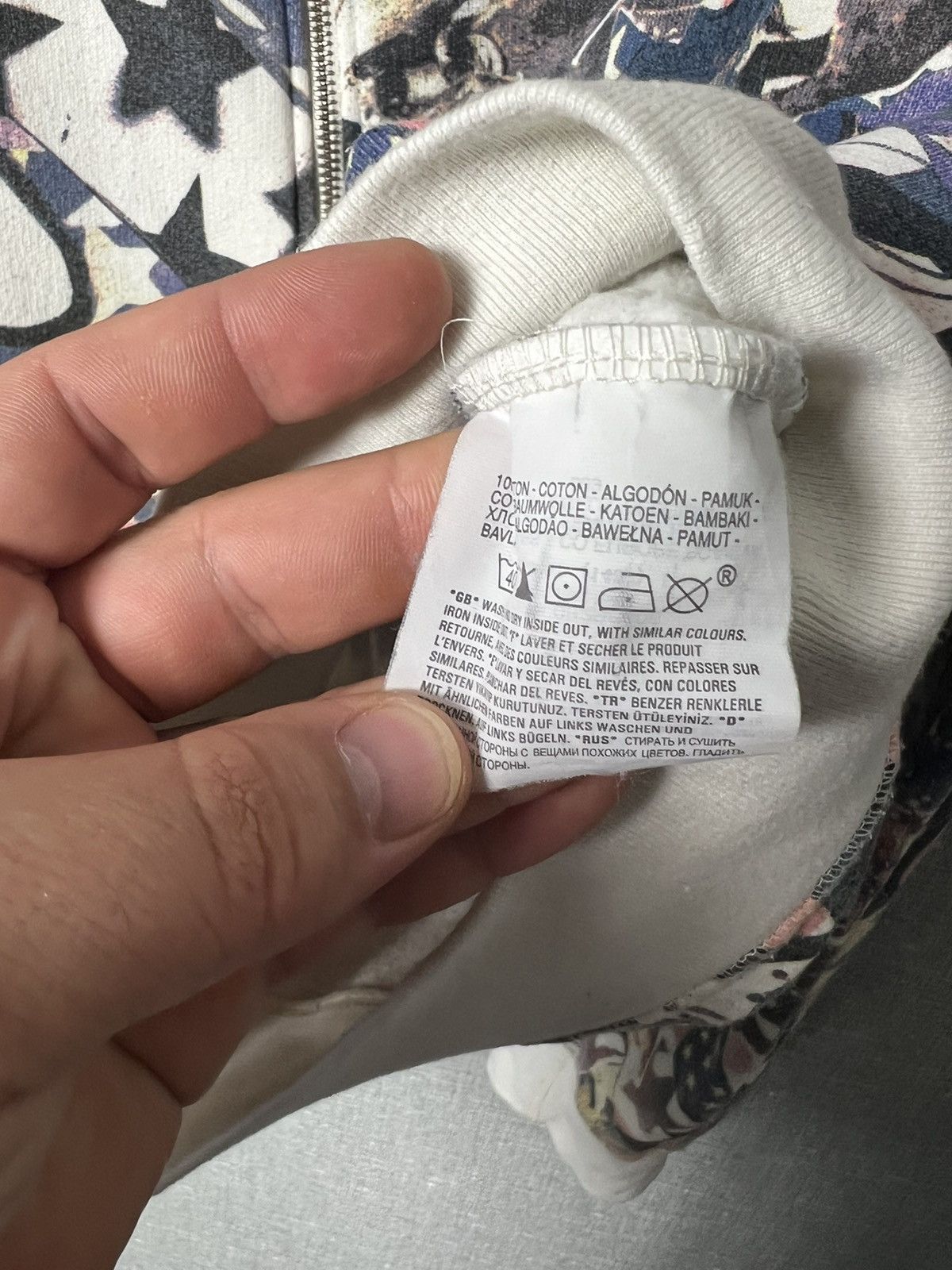 Levi's Vintage Levis Engineered Jeans All Over Printed Zip Hoodie Size US L / EU 52-54 / 3 - 19 Thumbnail
