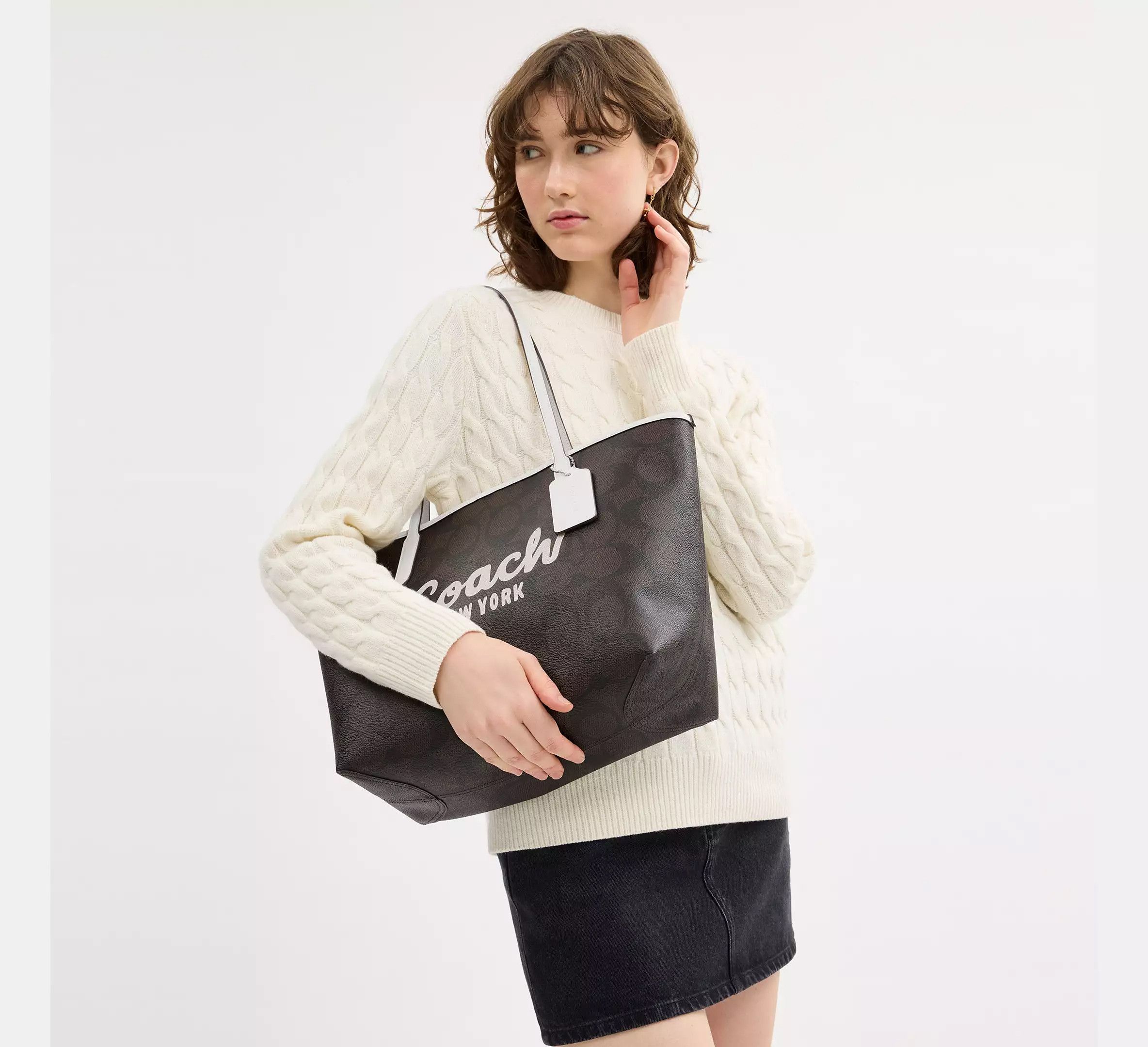 Coach City Tote Bag With Coach Graphic CY705 Size ONE SIZE - 8 Thumbnail
